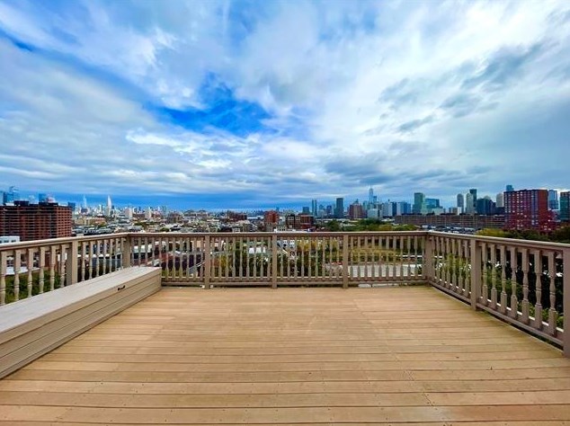 126 Ogden Ave, Jersey City, NJ 07307-1310