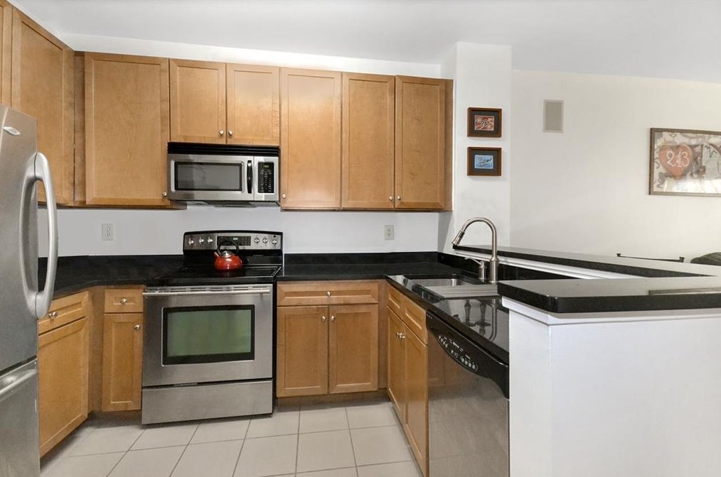 26 Ave At Port Imperial #214, West New York, NJ 07093