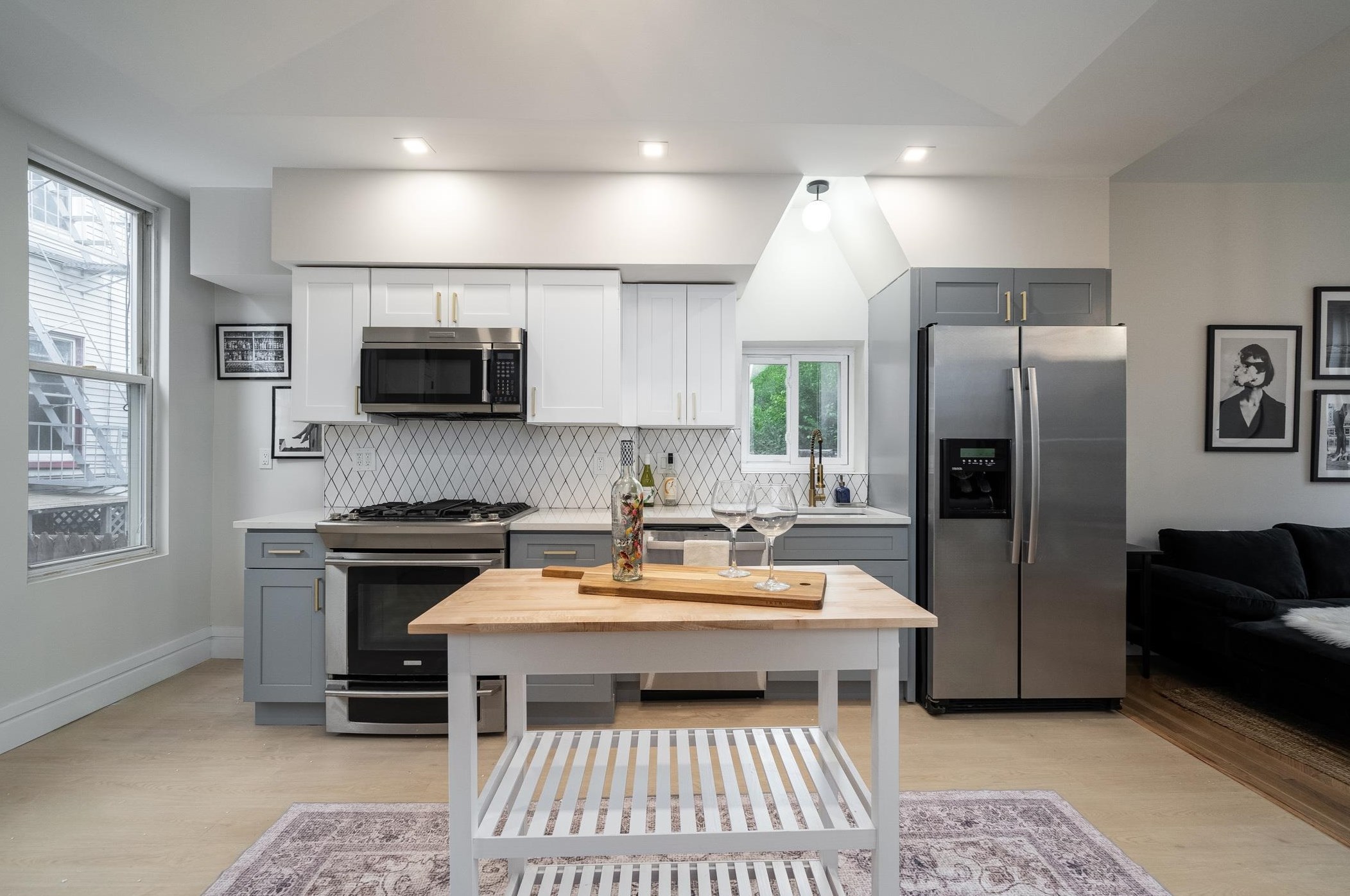 347 Pavonia Ave #5, Jersey City, NJ 07302
