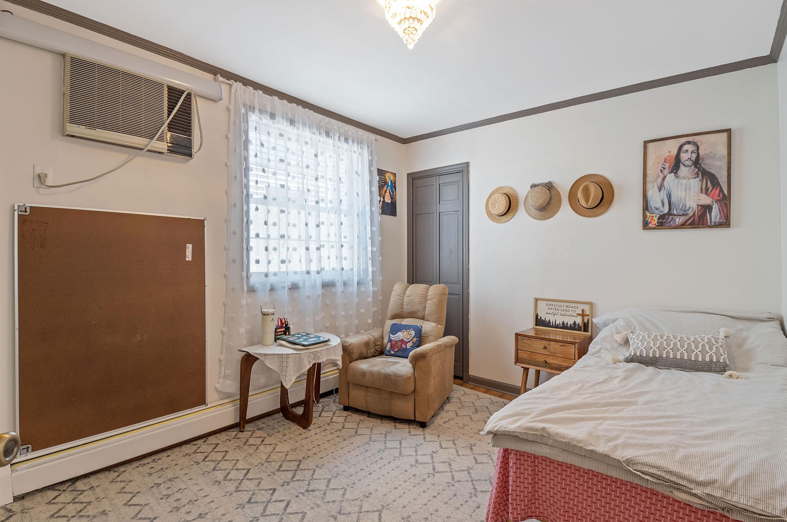 78 42nd St, Bayonne, NJ 07002-4848