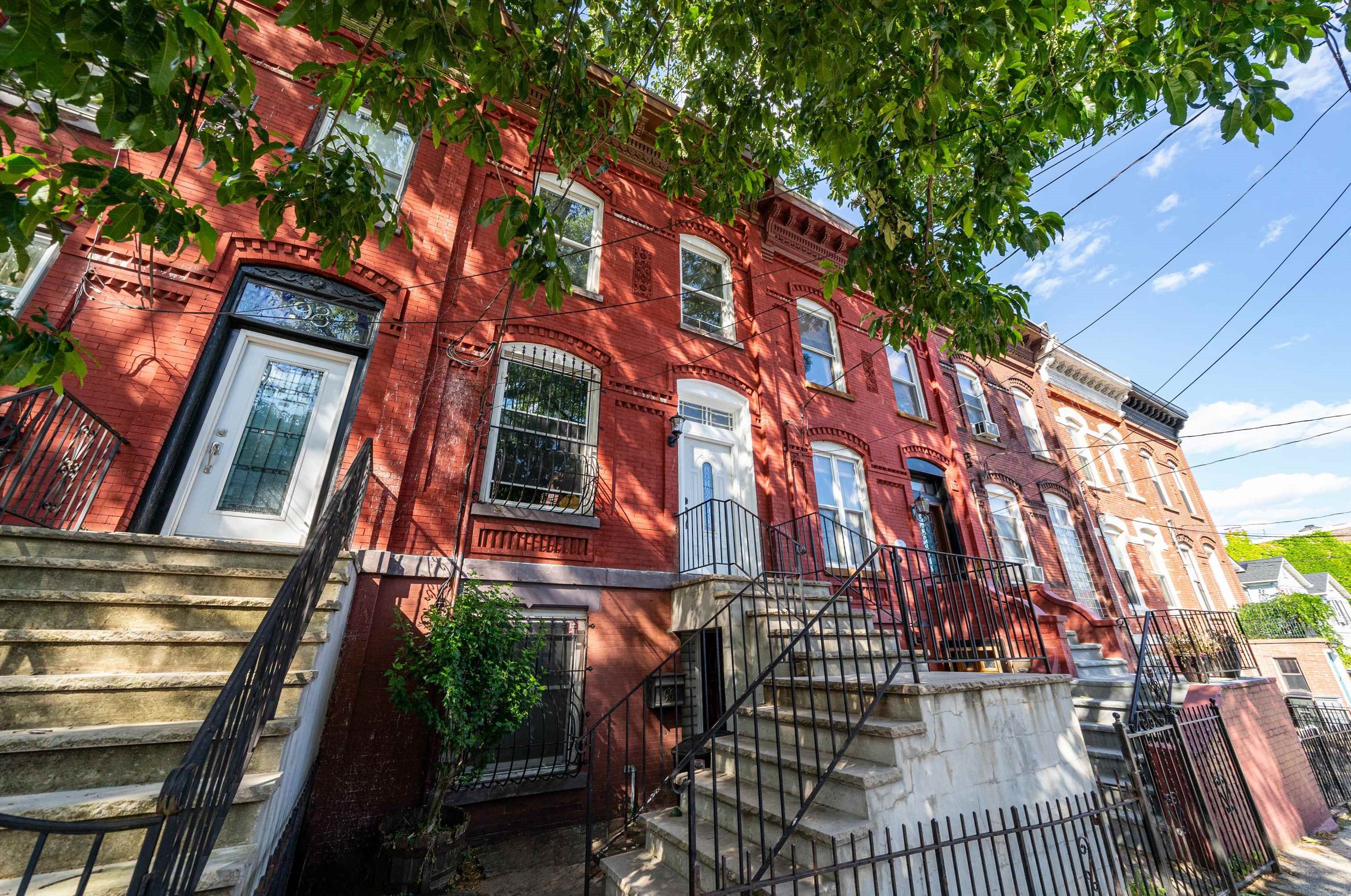 96 Jewett Ave, Jersey City, NJ 07304