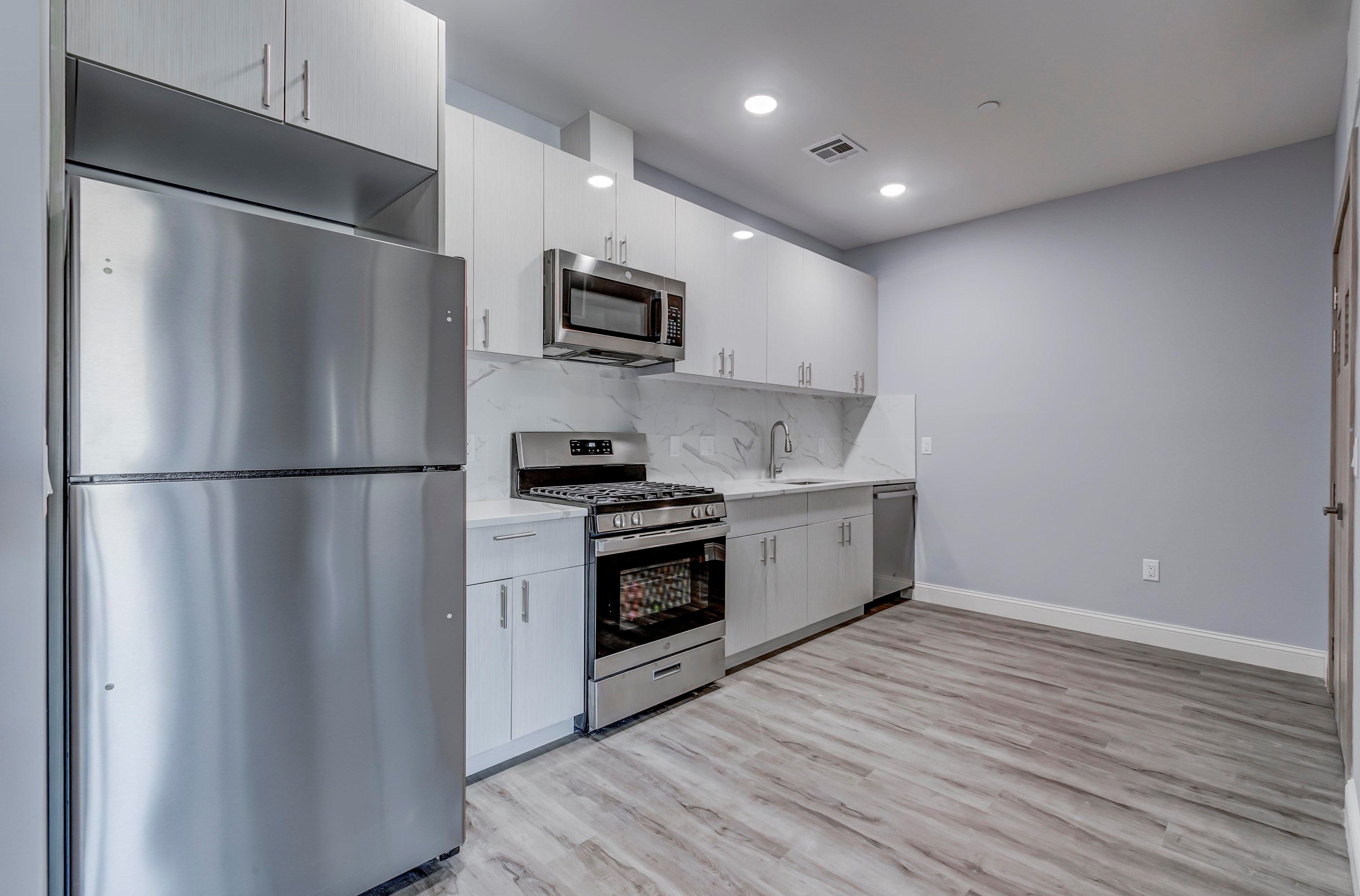 311 Sip Ave #407, Jersey City, NJ 07306