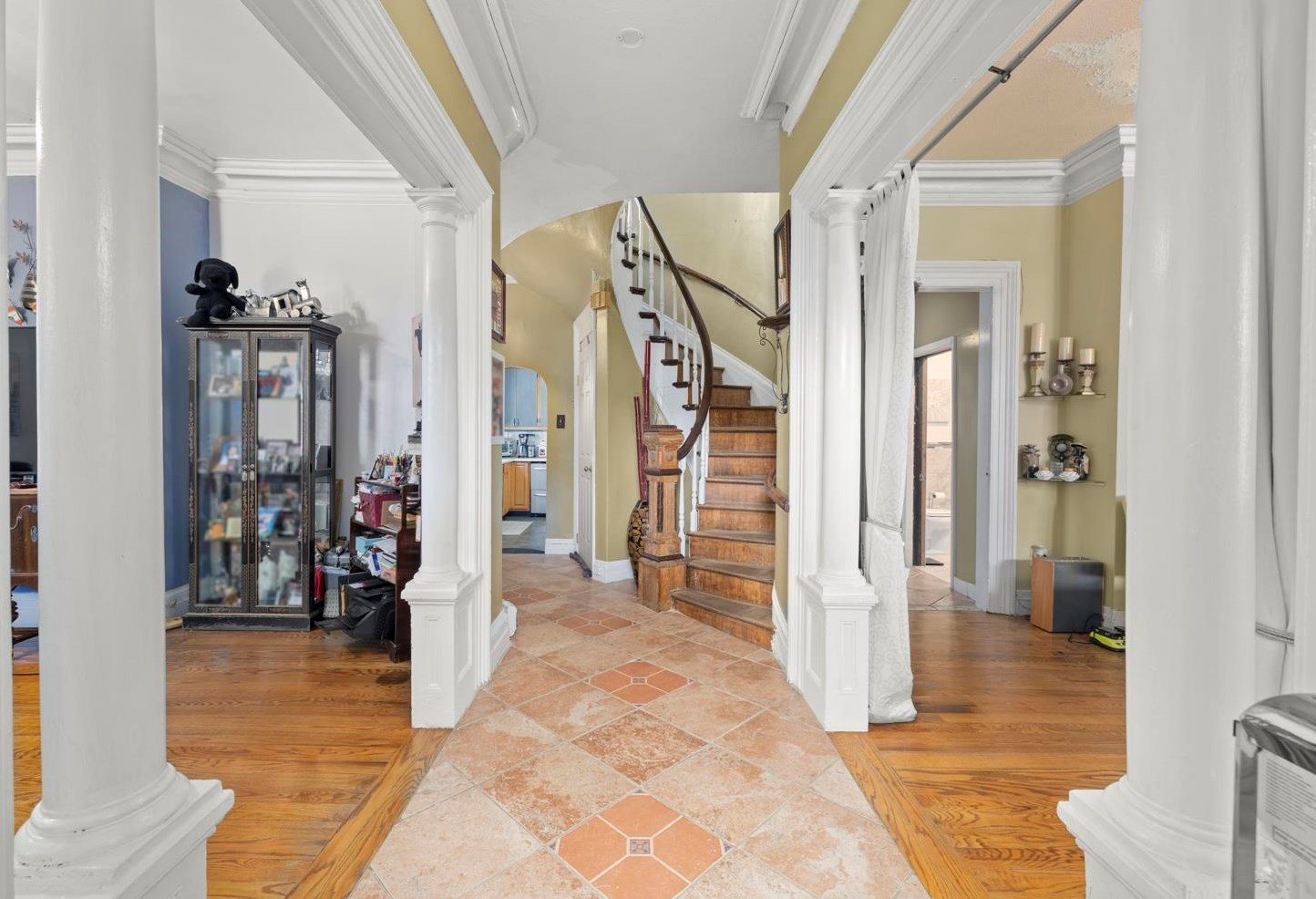 189 Arlington Ave, Jersey City NJ  07305-4438 exterior