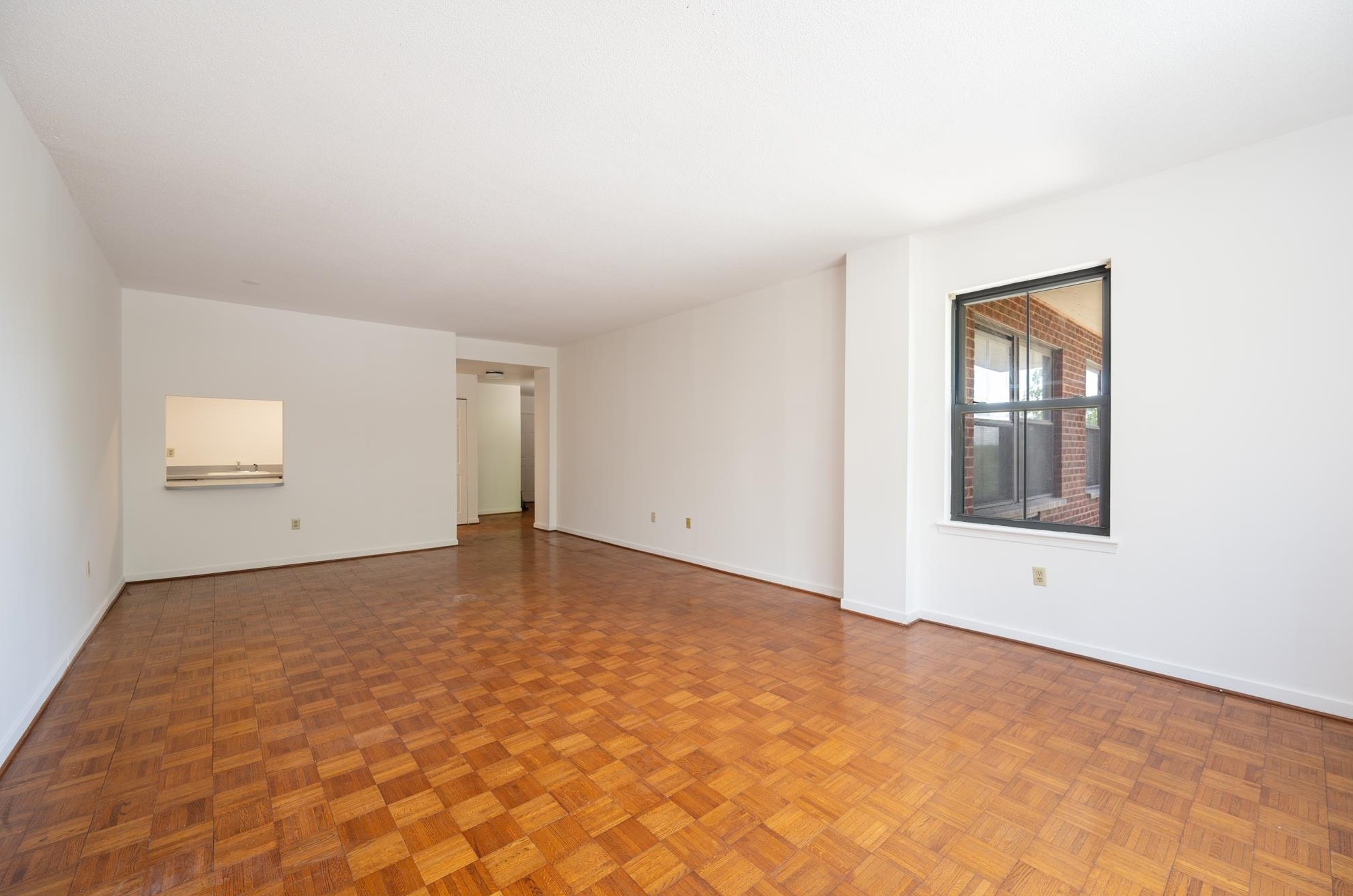 1 Greene St #114, Jersey City, NJ 07302