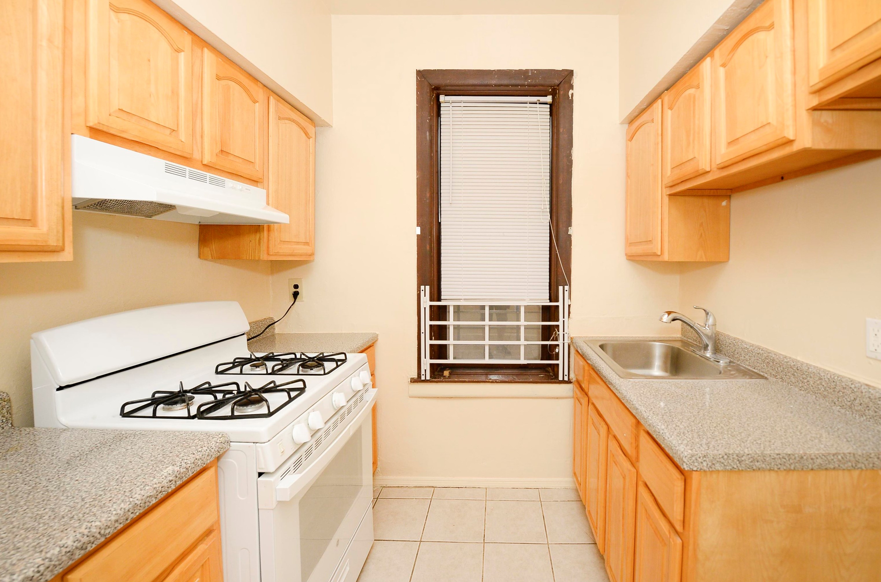 258 Clendenny Ave #2, Jersey City, NJ 07304