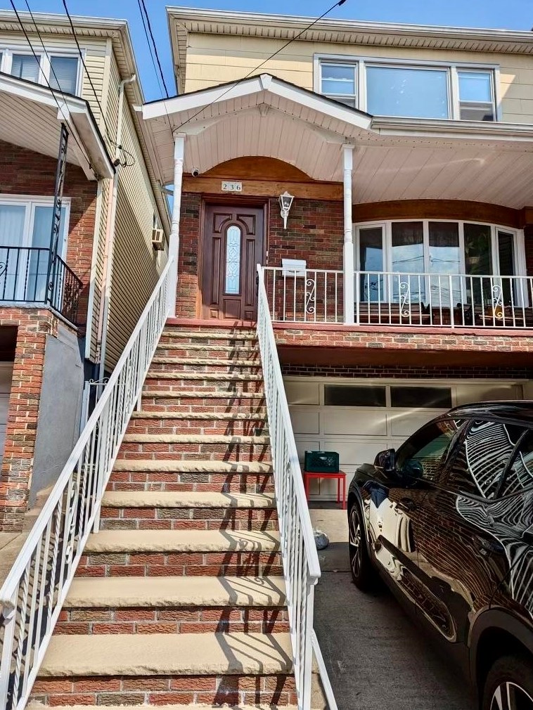 236 Terrace Ave, Jersey City, NJ 07307