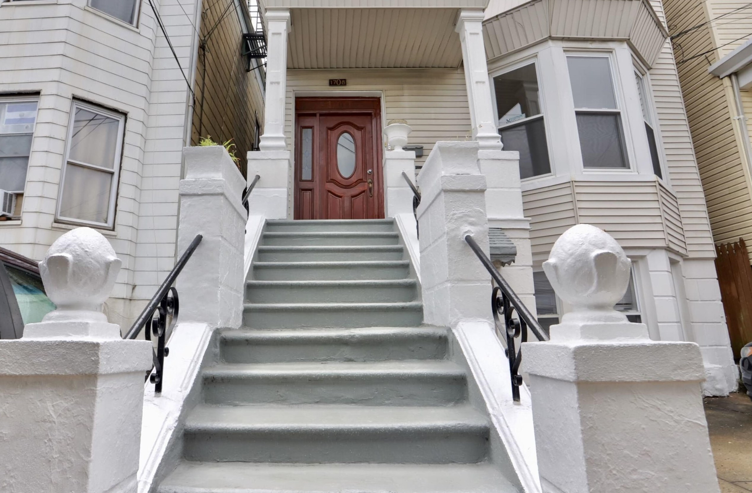 1708 Central Ave, Union City, NJ 07087