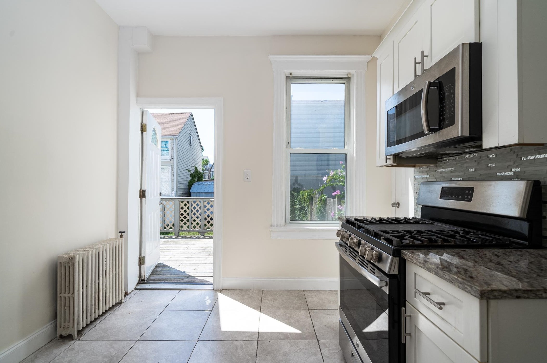 27 Pierce Ave #1, Jersey City, NJ 07307