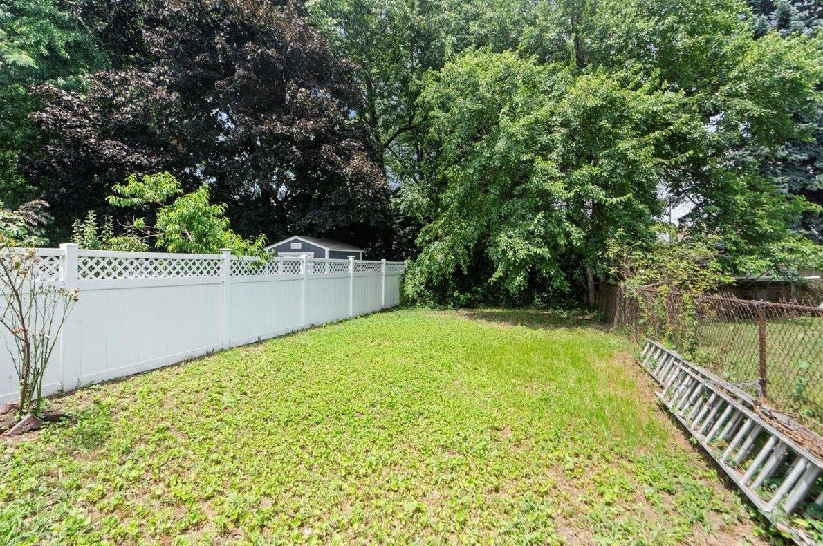 127 Garfield Ave, Jersey City, NJ 07305
