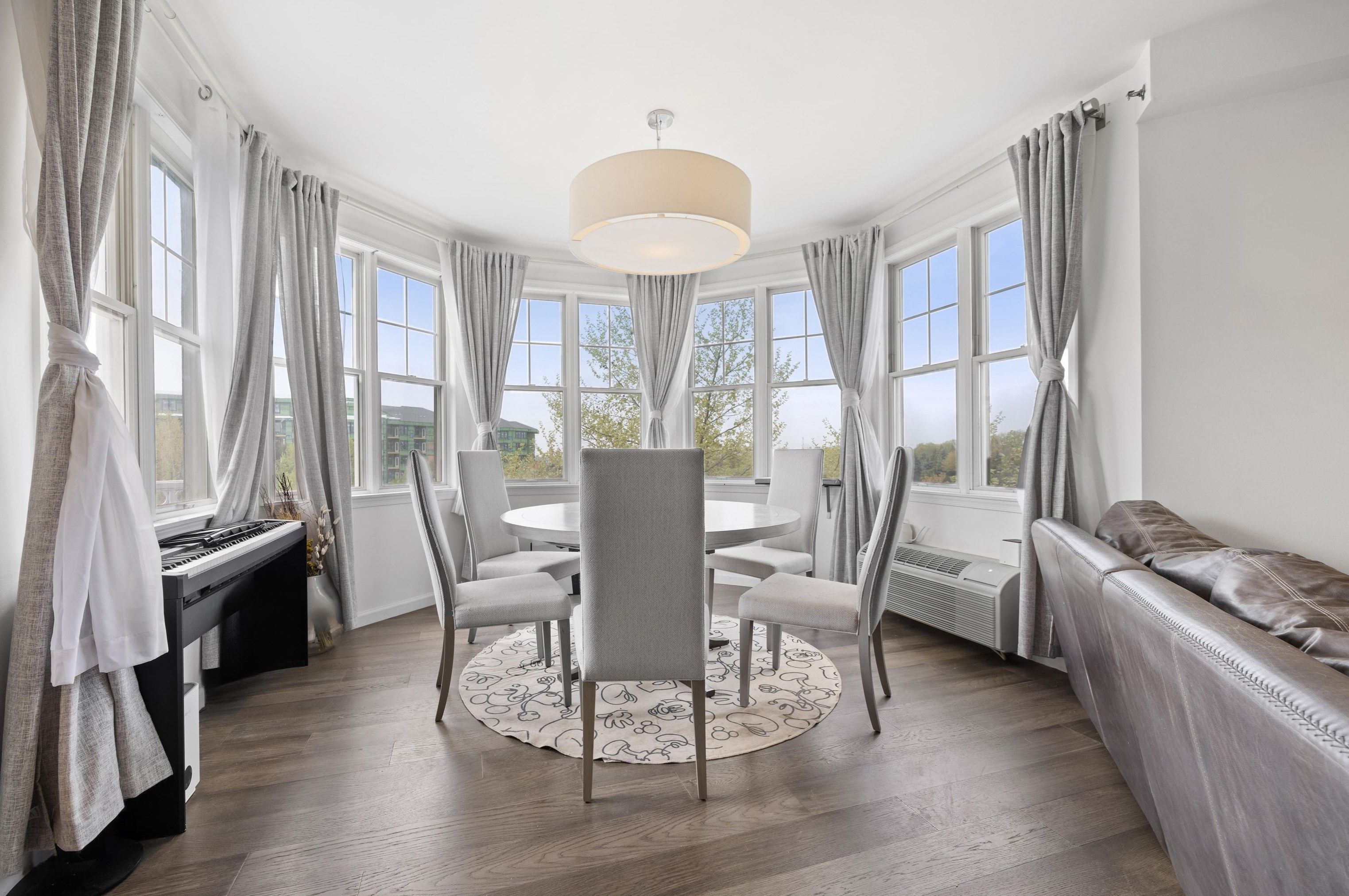 15 Enterprise Ct #310, Jersey City, NJ 07305