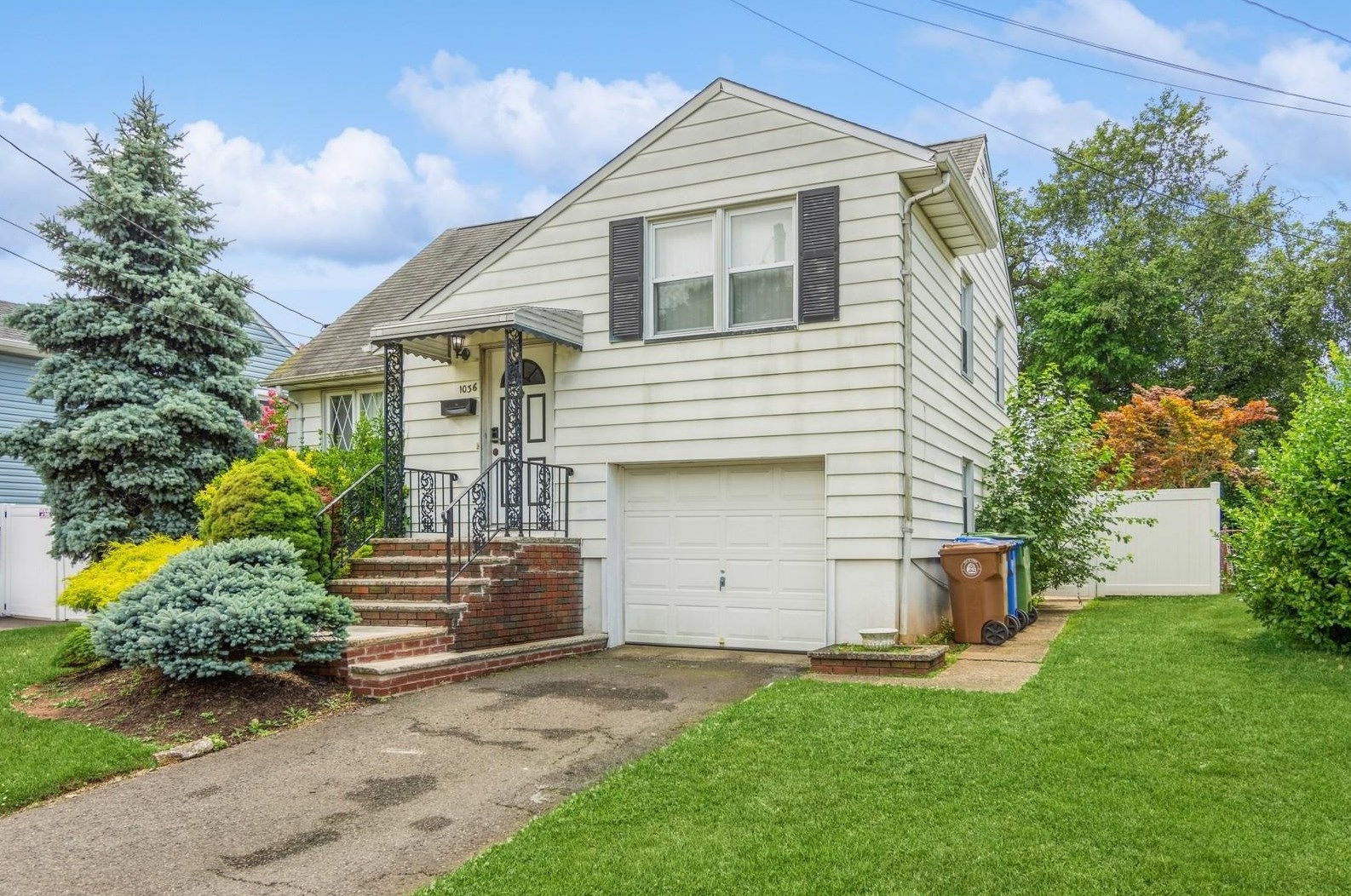 1036 Mopsick Ave, Linden, NJ 07036
