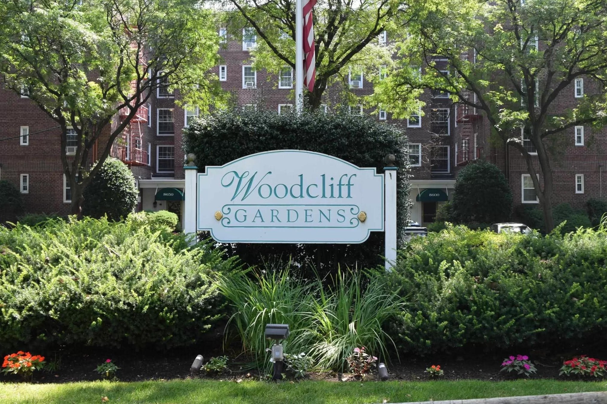 8600 Blvd E #4d, North Bergen, NJ 07047