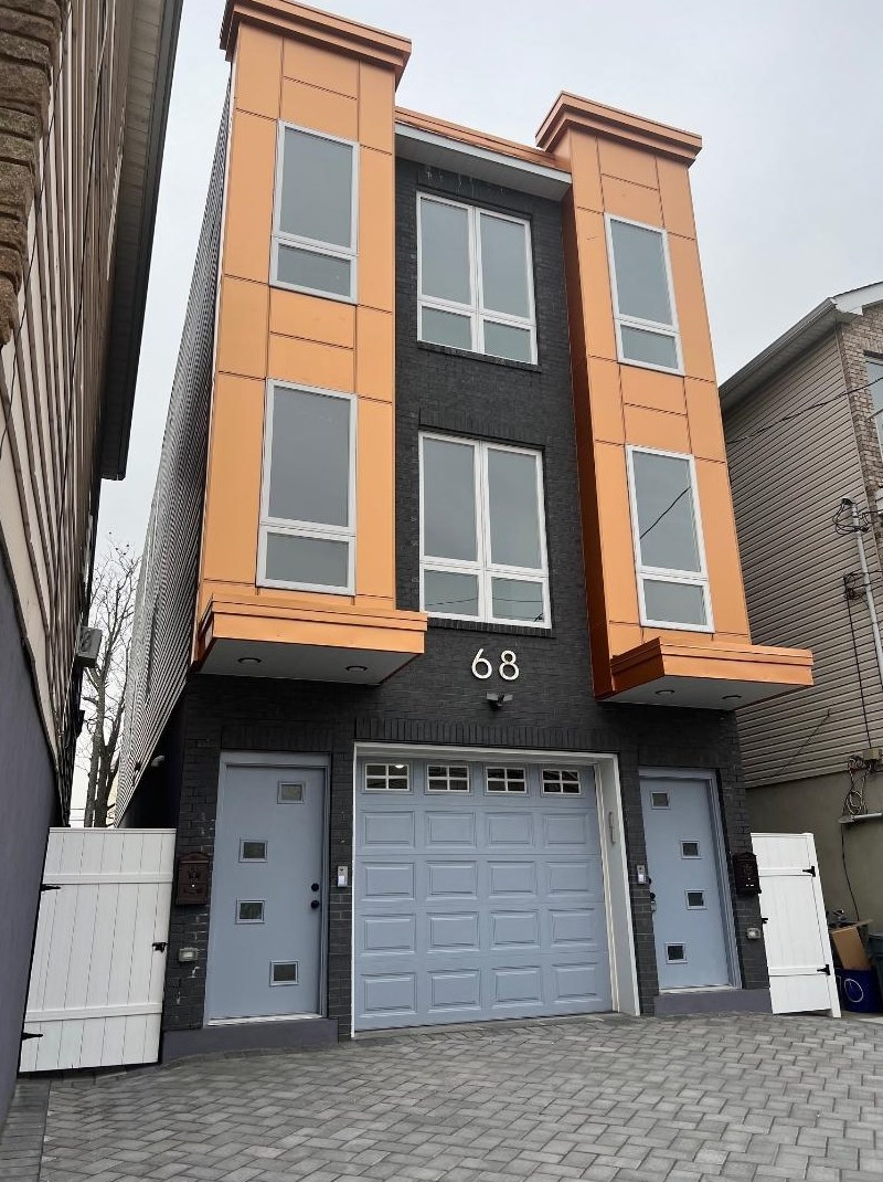 68 W 21st St ##2, Bayonne, NJ 07002