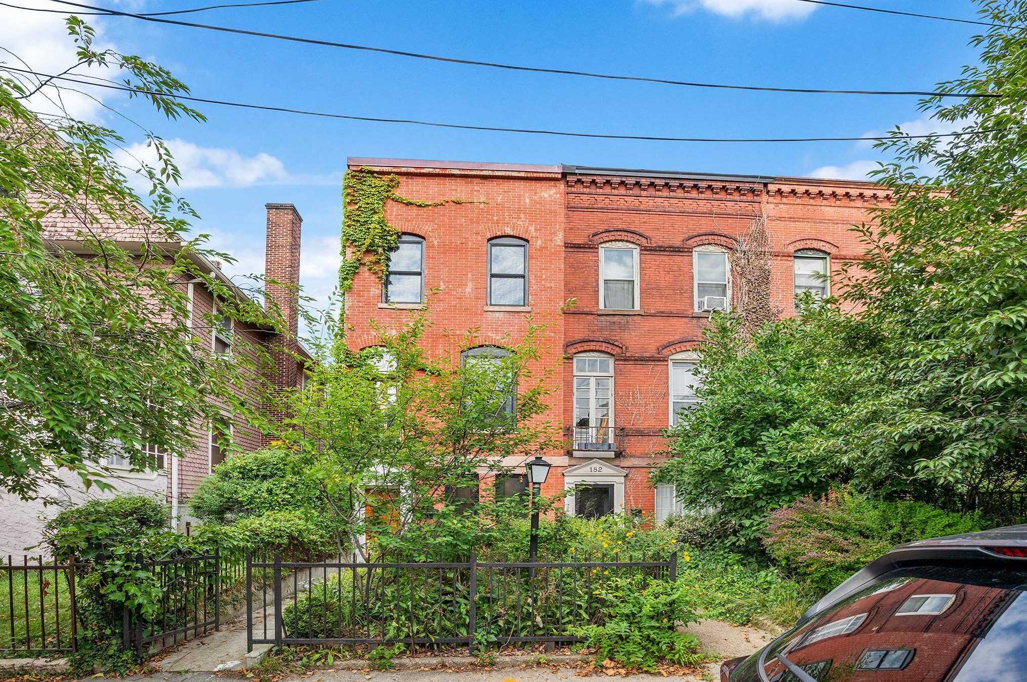 184 Harrison Ave, Jersey City, NJ 07304