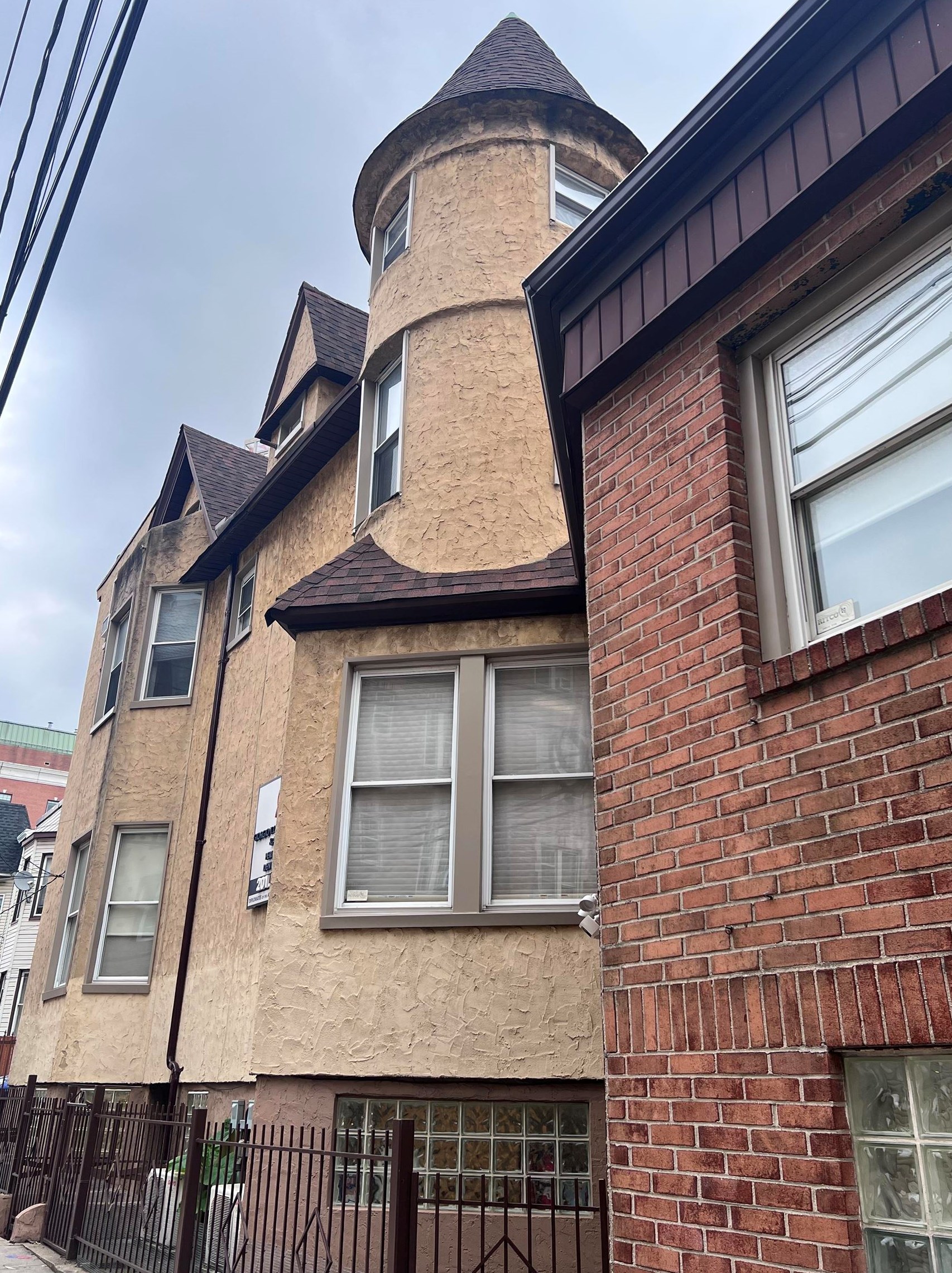 312 Academy St #1, Jersey City, NJ 07306