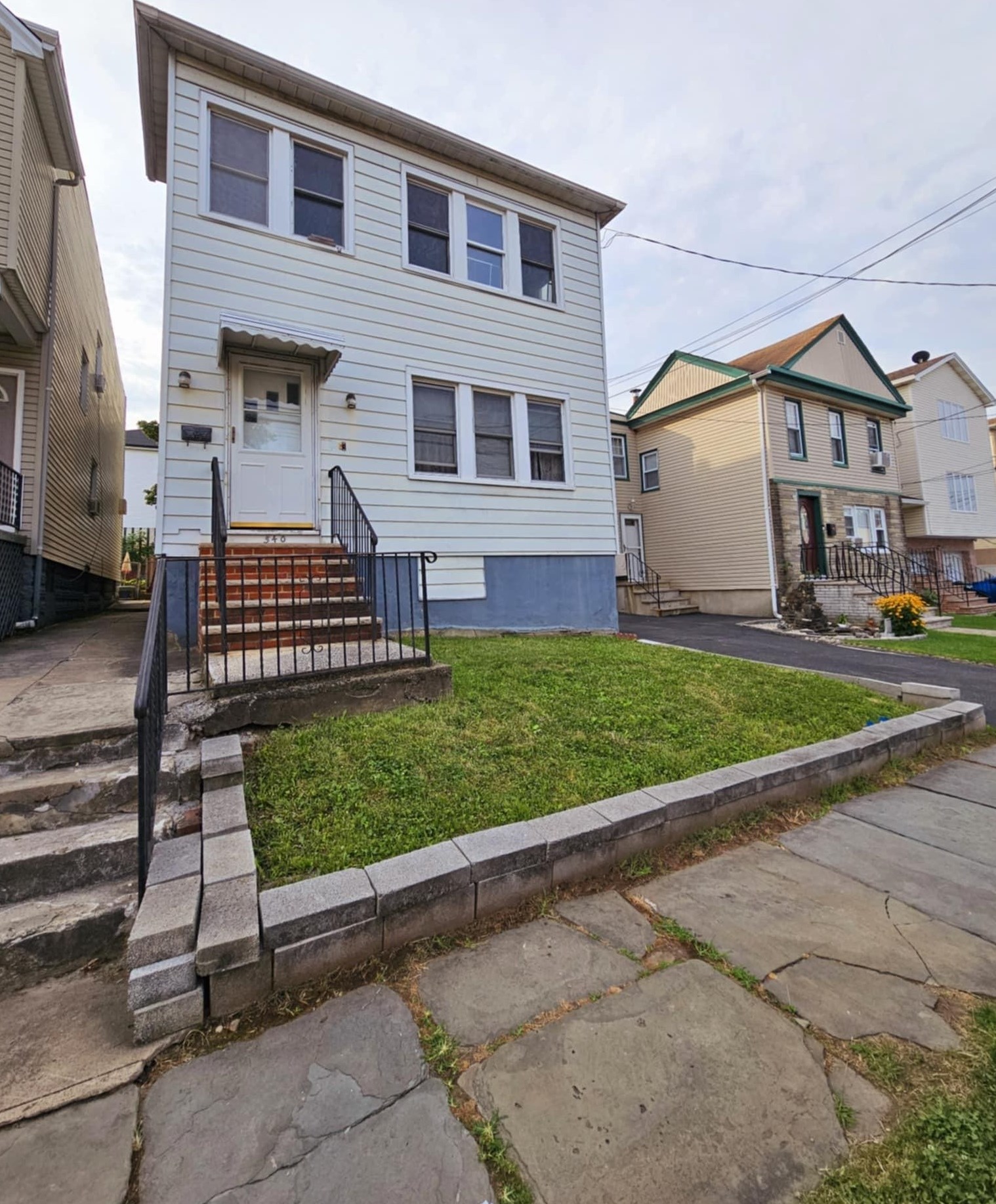 540 Elm St, Kearny, NJ 07032-3620
