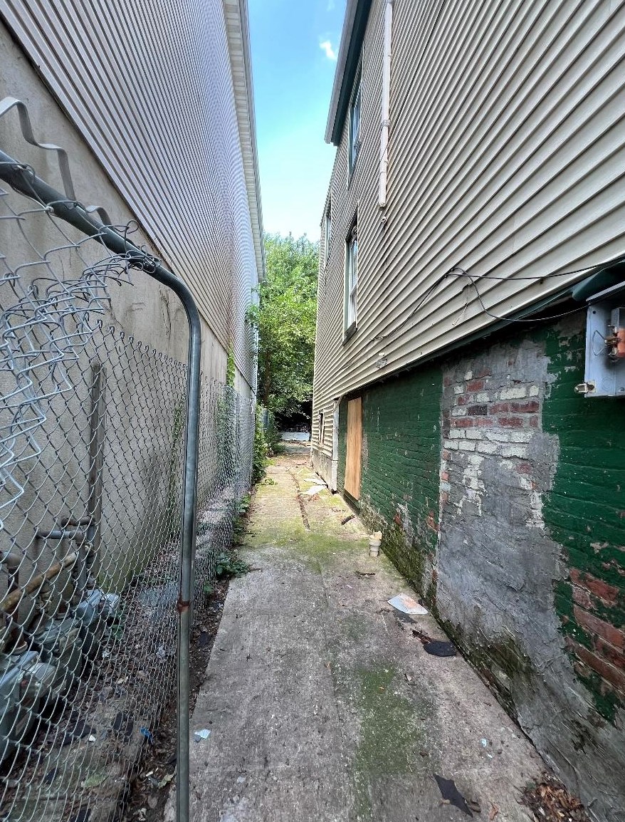 210 Fulton Ave, Jersey City, NJ 07305
