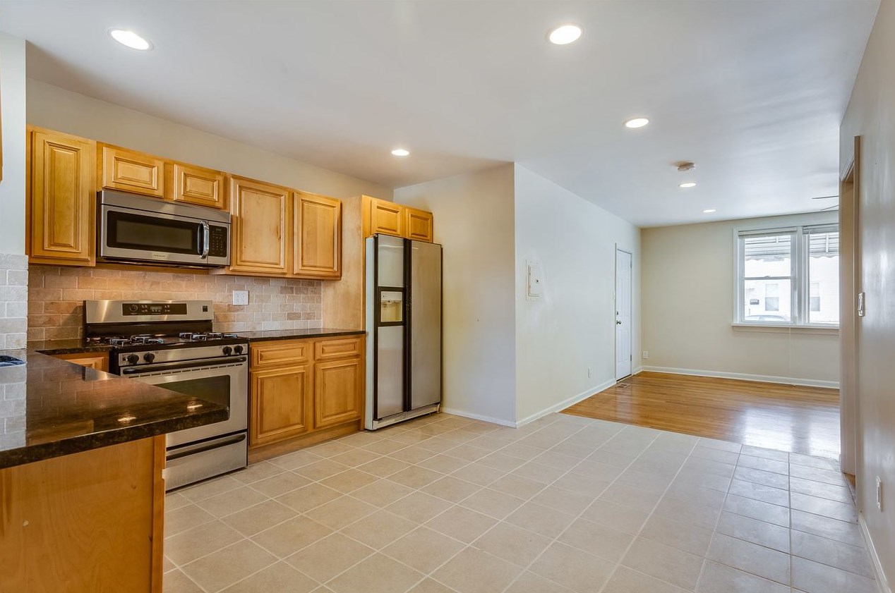 56 Hutton St #1, Jersey City, NJ 07307