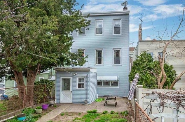 46 22nd St, Bayonne NJ  07002-3709 exterior