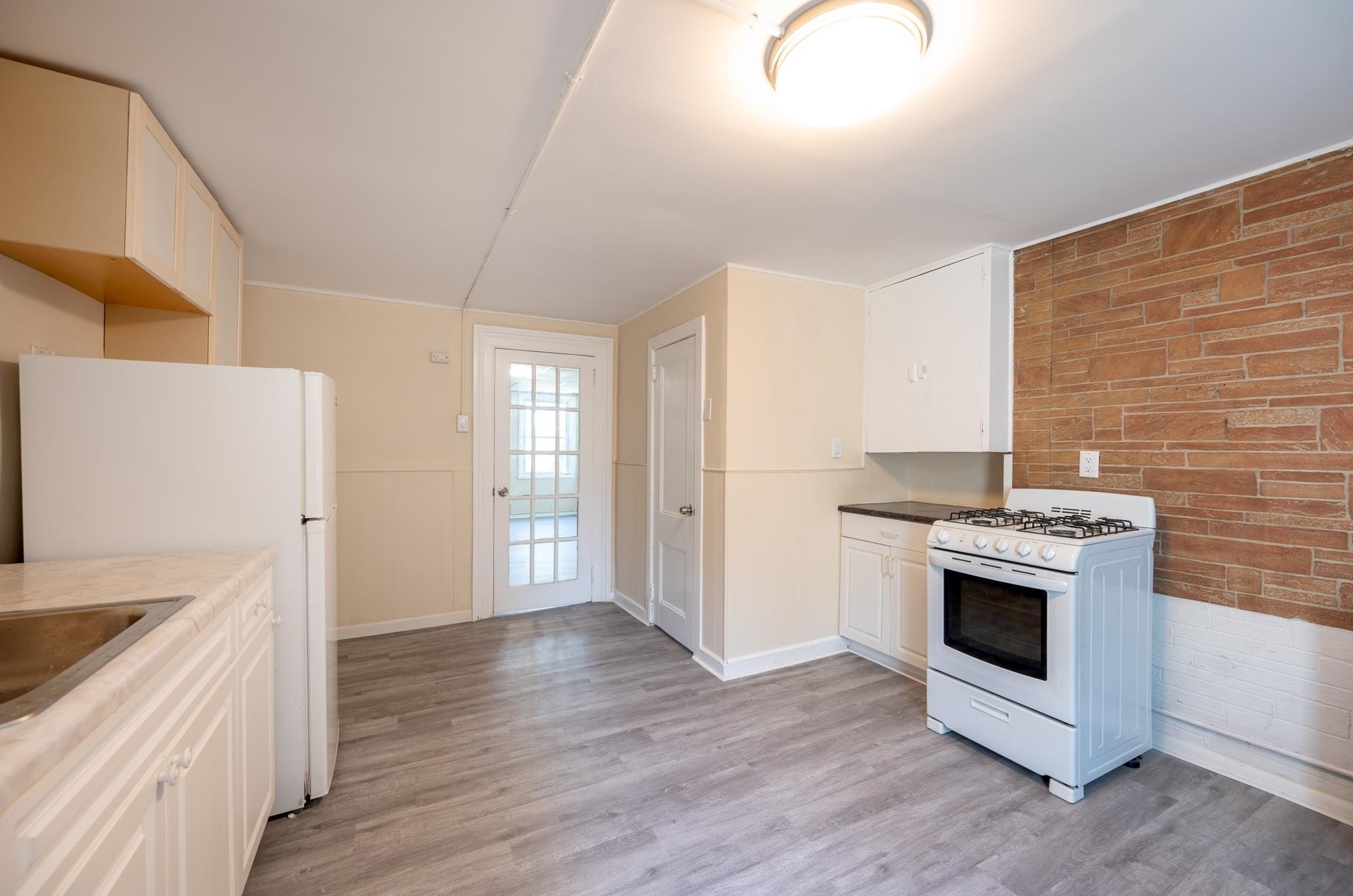 47 Manhattan Ave # 1, Jersey City, NJ