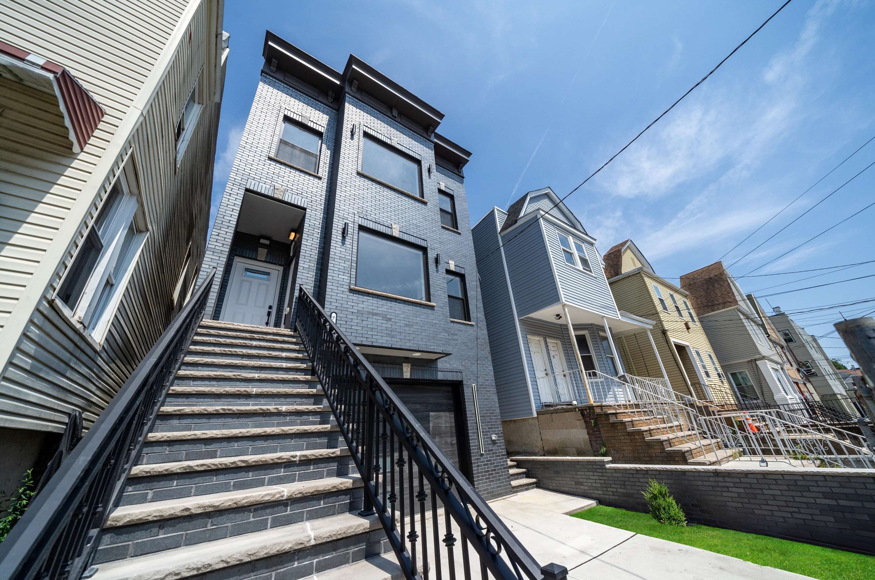 78 Armstrong Ave, Jersey City, NJ 07305-3002