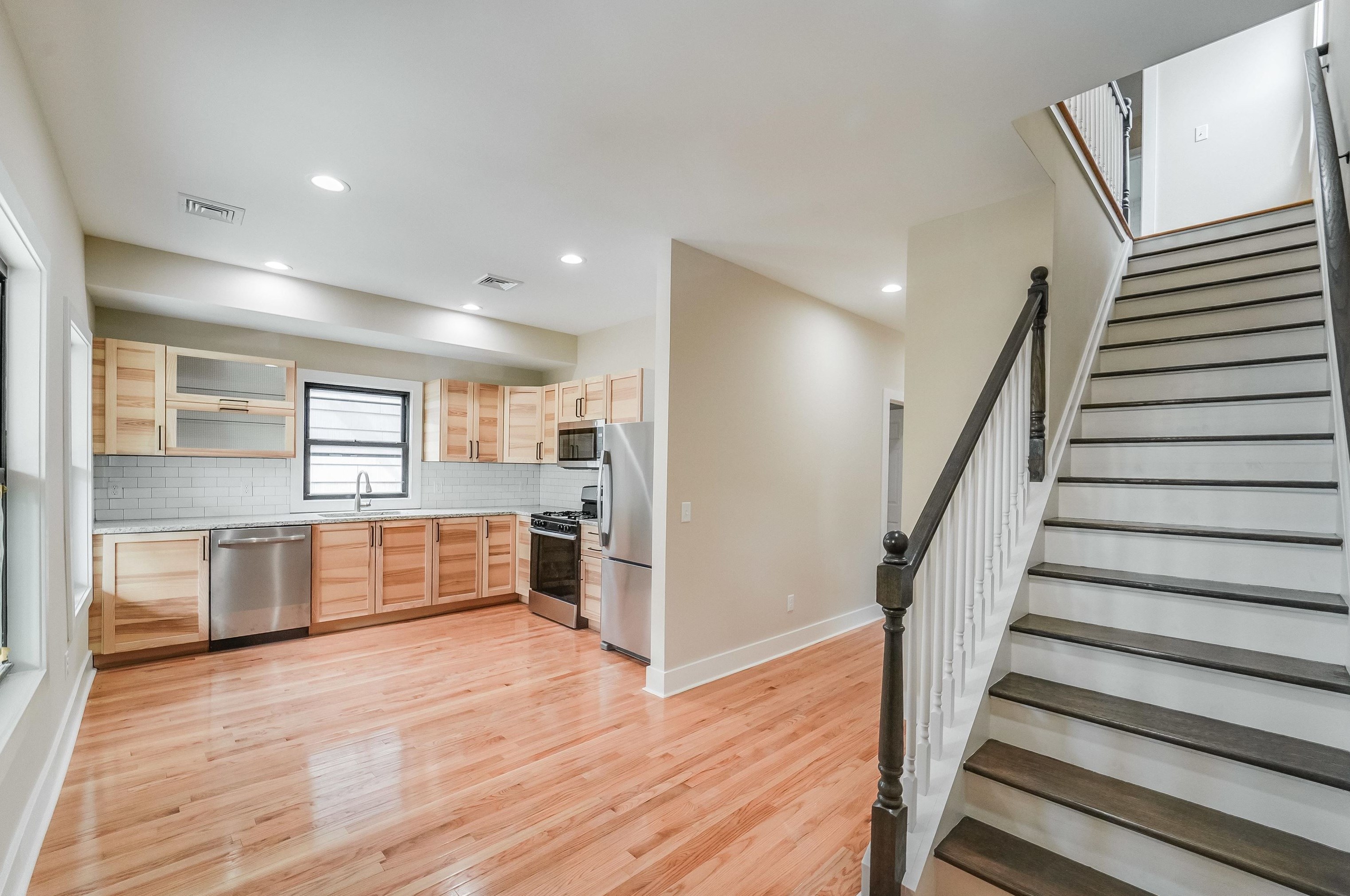 58 Hutton St #2, Jersey City, NJ 07307