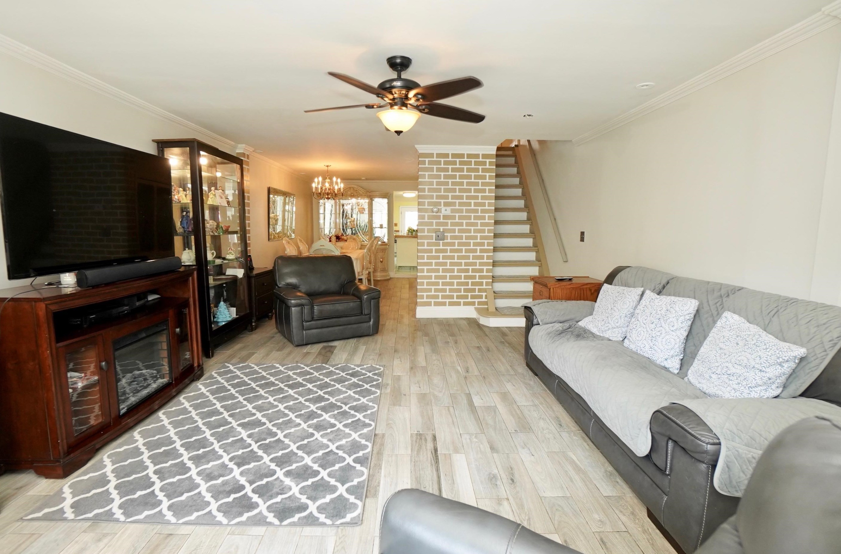 4605 Liberty Ave, North Bergen, NJ 07047-2945