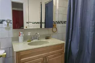 58 Yale Ave, Jersey City, NJ 07304 - Photo 6