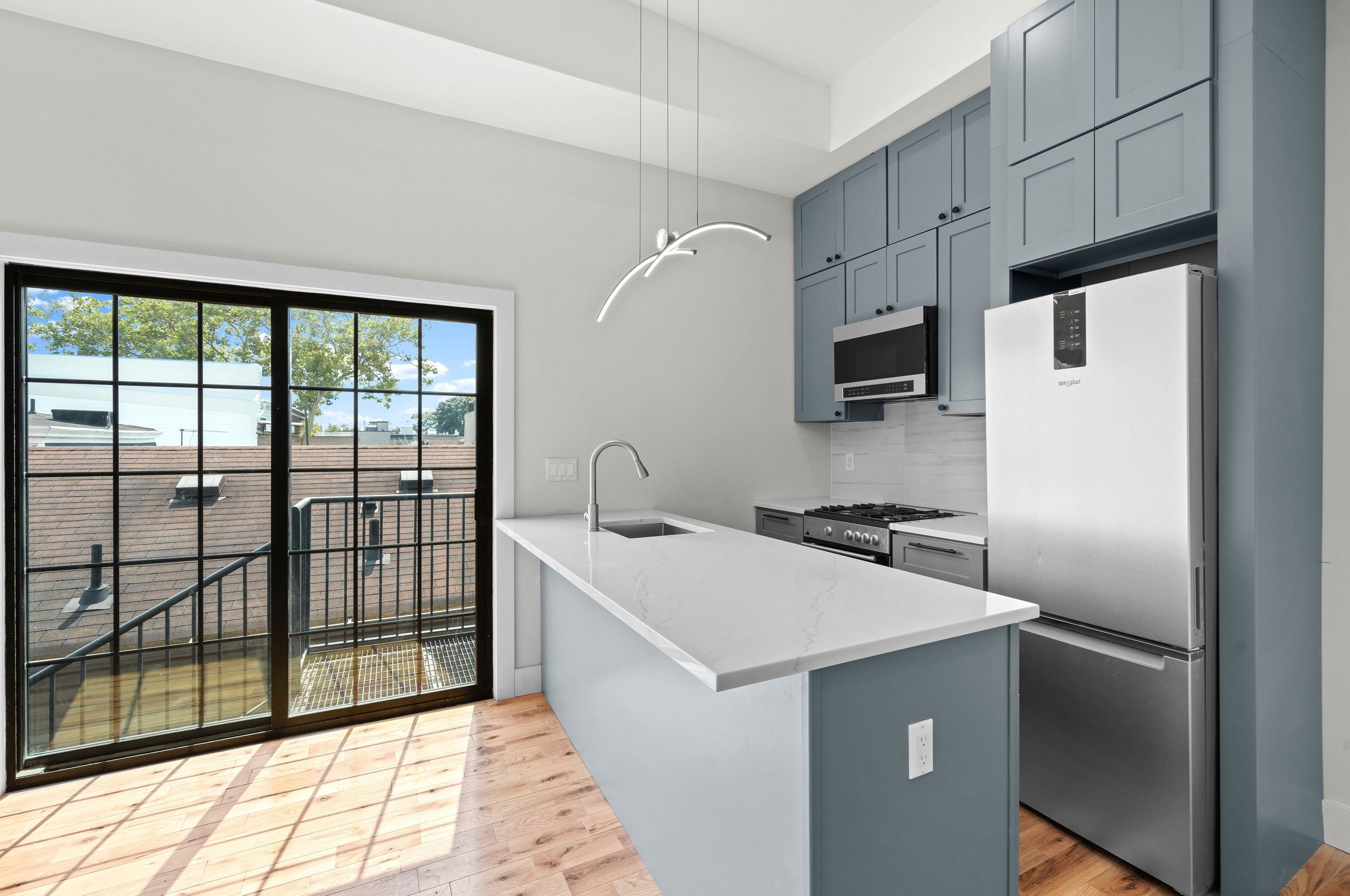 241 Palisade Ave #5, Jersey City, NJ 07306