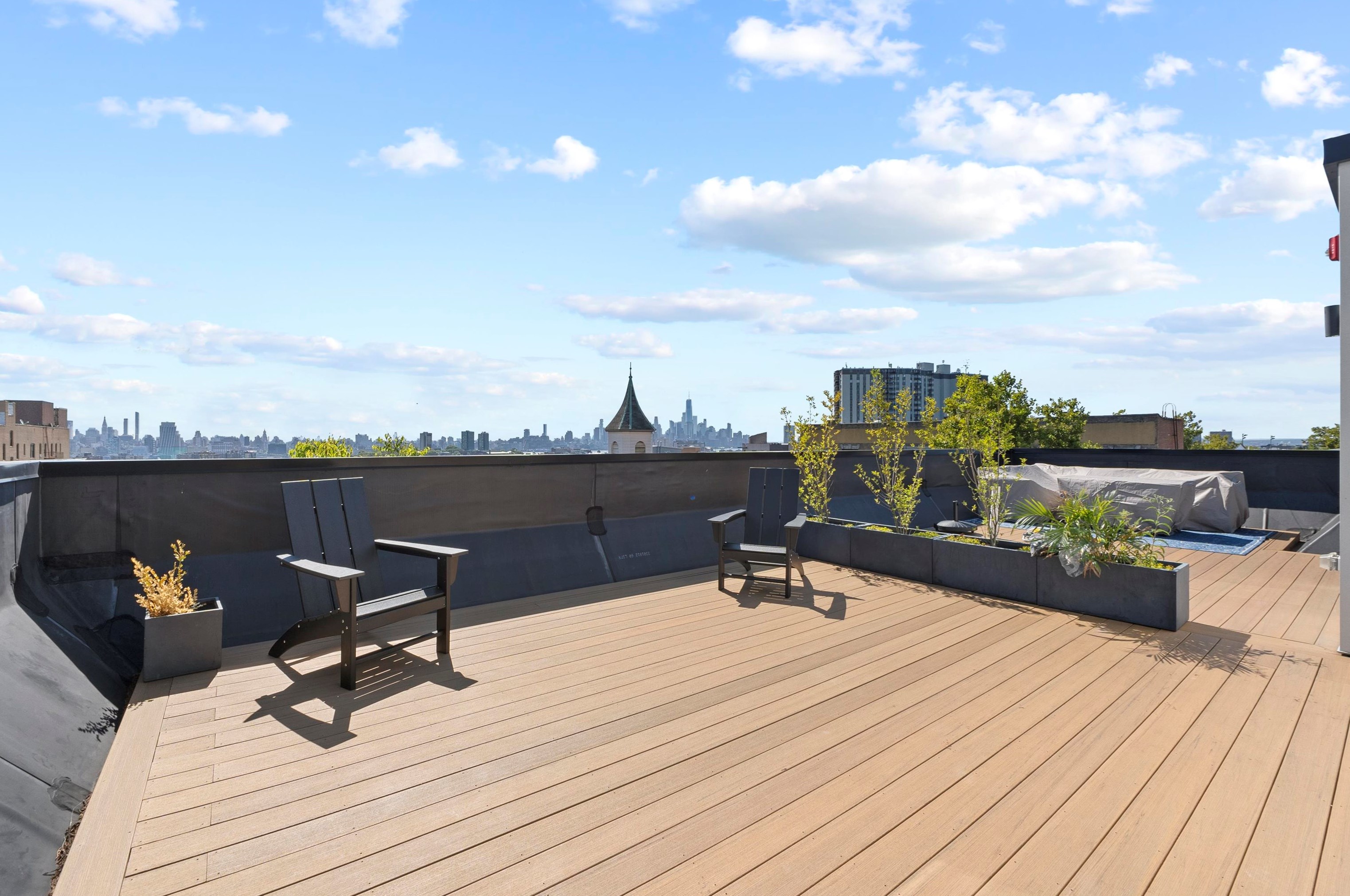 308 4th St #townhouse #4, Union City, NJ 07087