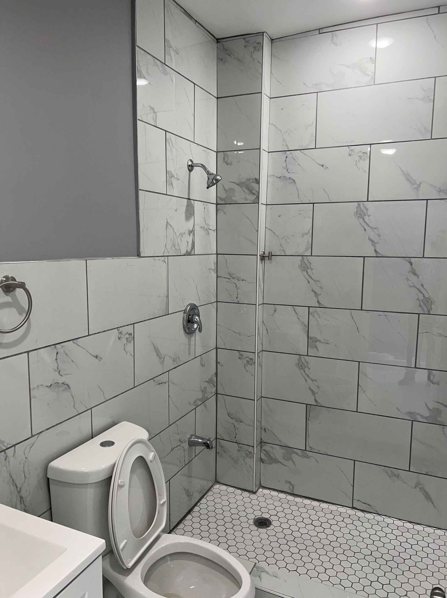 153 Danforth Ave, Jersey City NJ  07305-2627 exterior