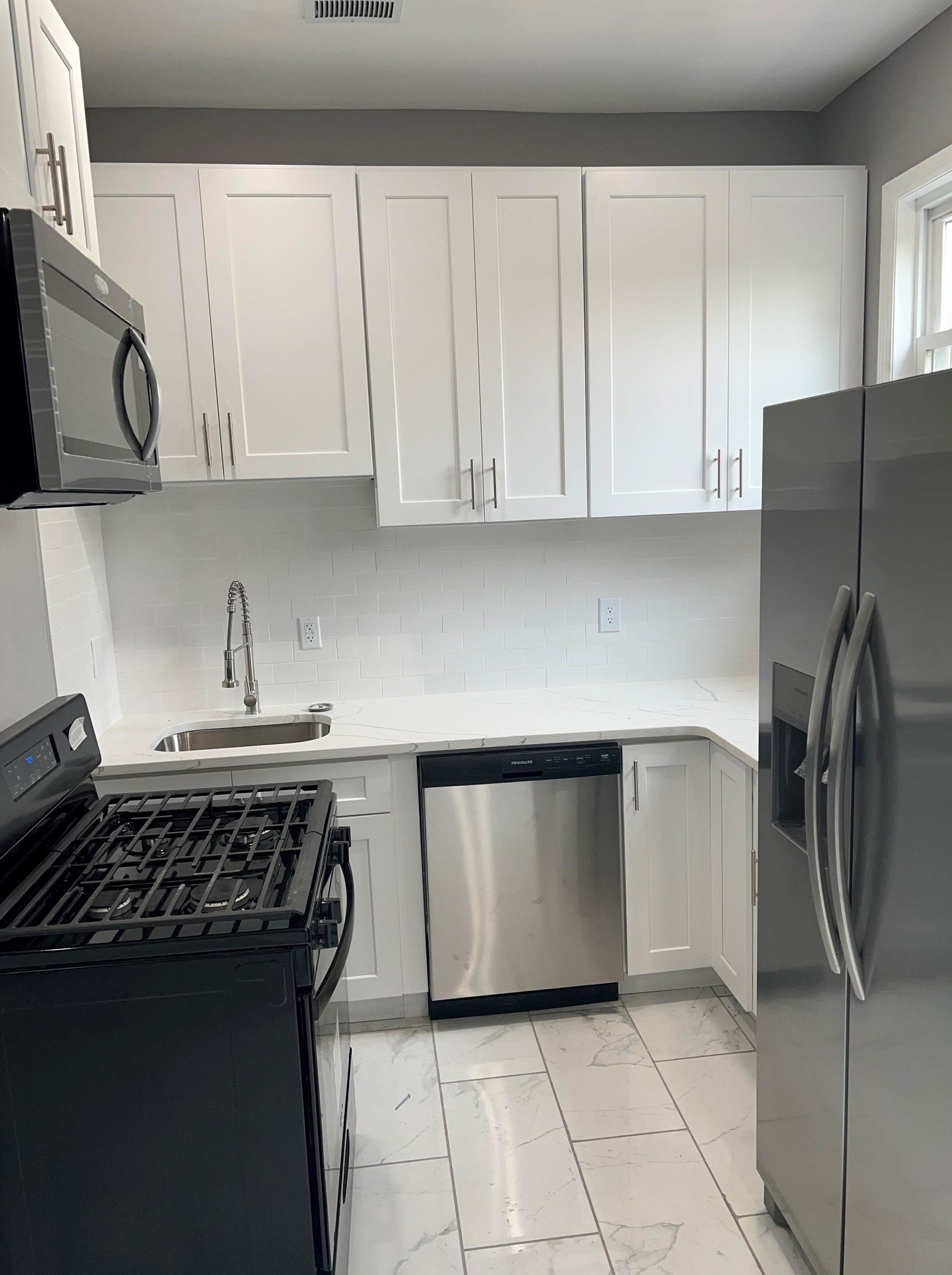 153 Danforth Ave, Jersey City NJ  07305-2627 exterior