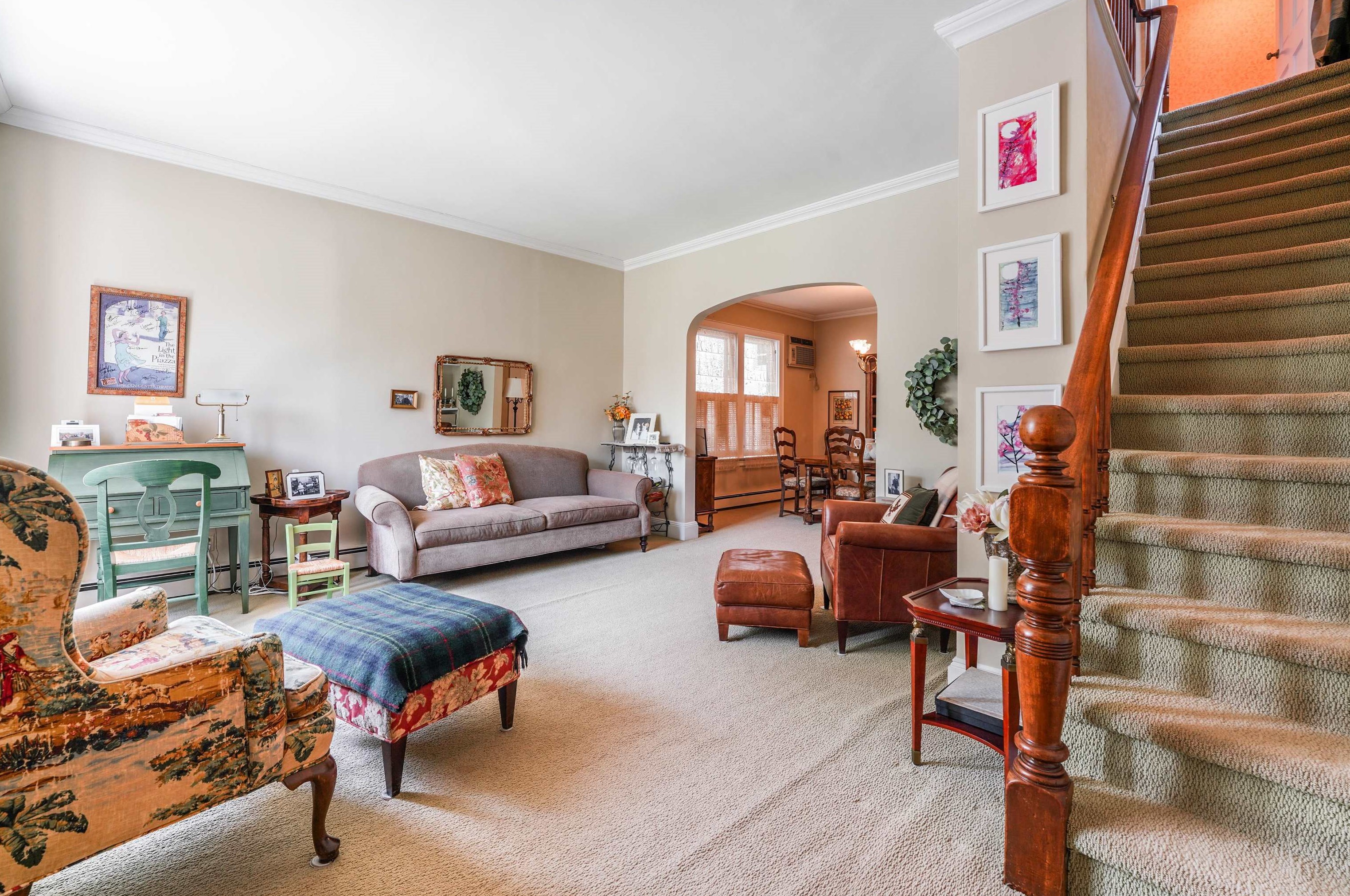 953 Avenue C, Bayonne, NJ 07002
