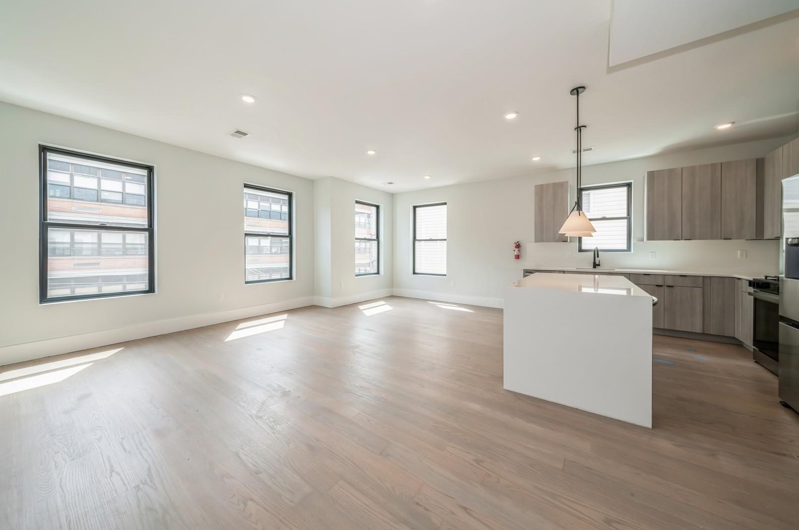 94 Astor Pl #2, Jersey City, NJ 07304