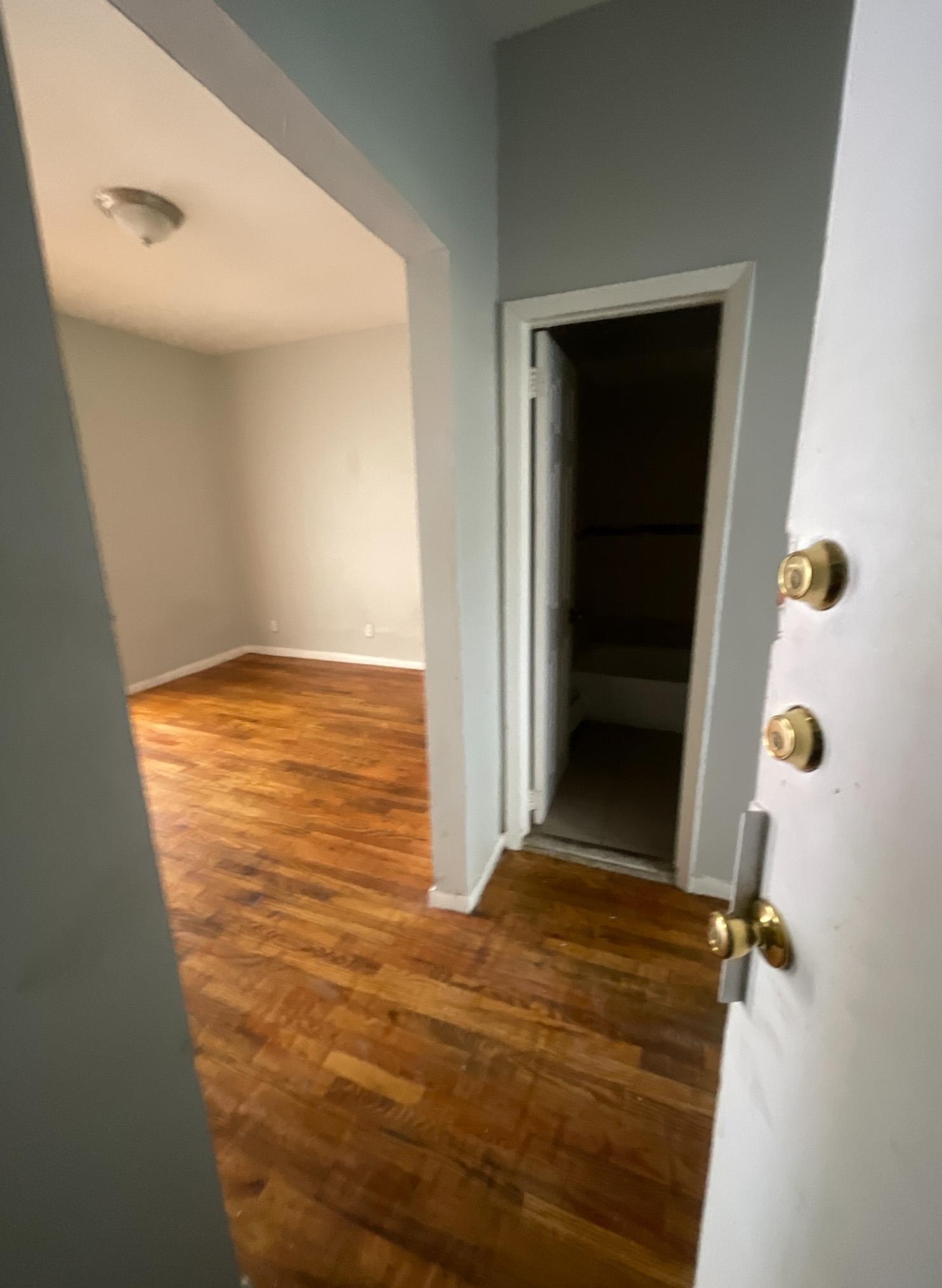 398 Baldwin Ave, Jersey City, NJ 07306-1606