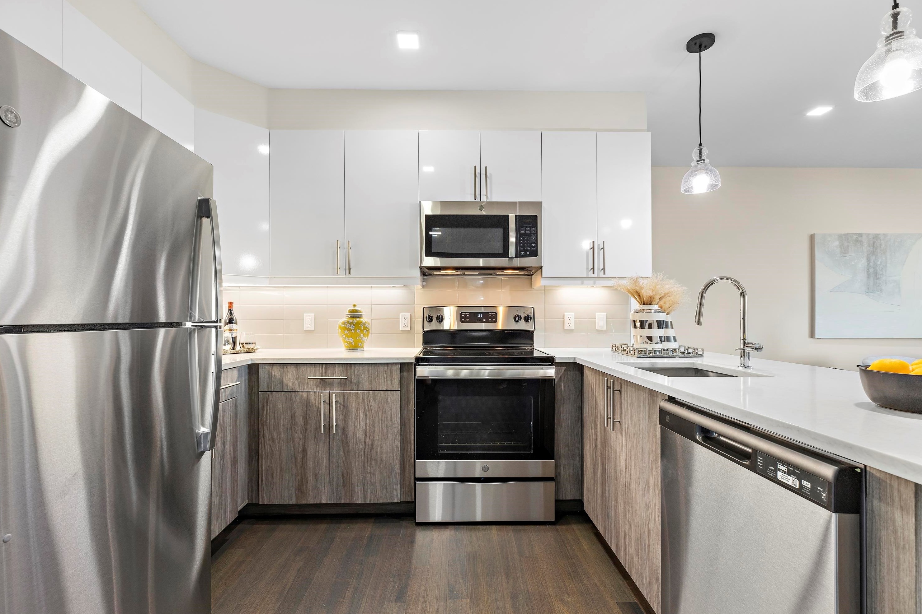8133 Bergenline Ave #3b, North Bergen, NJ 07047