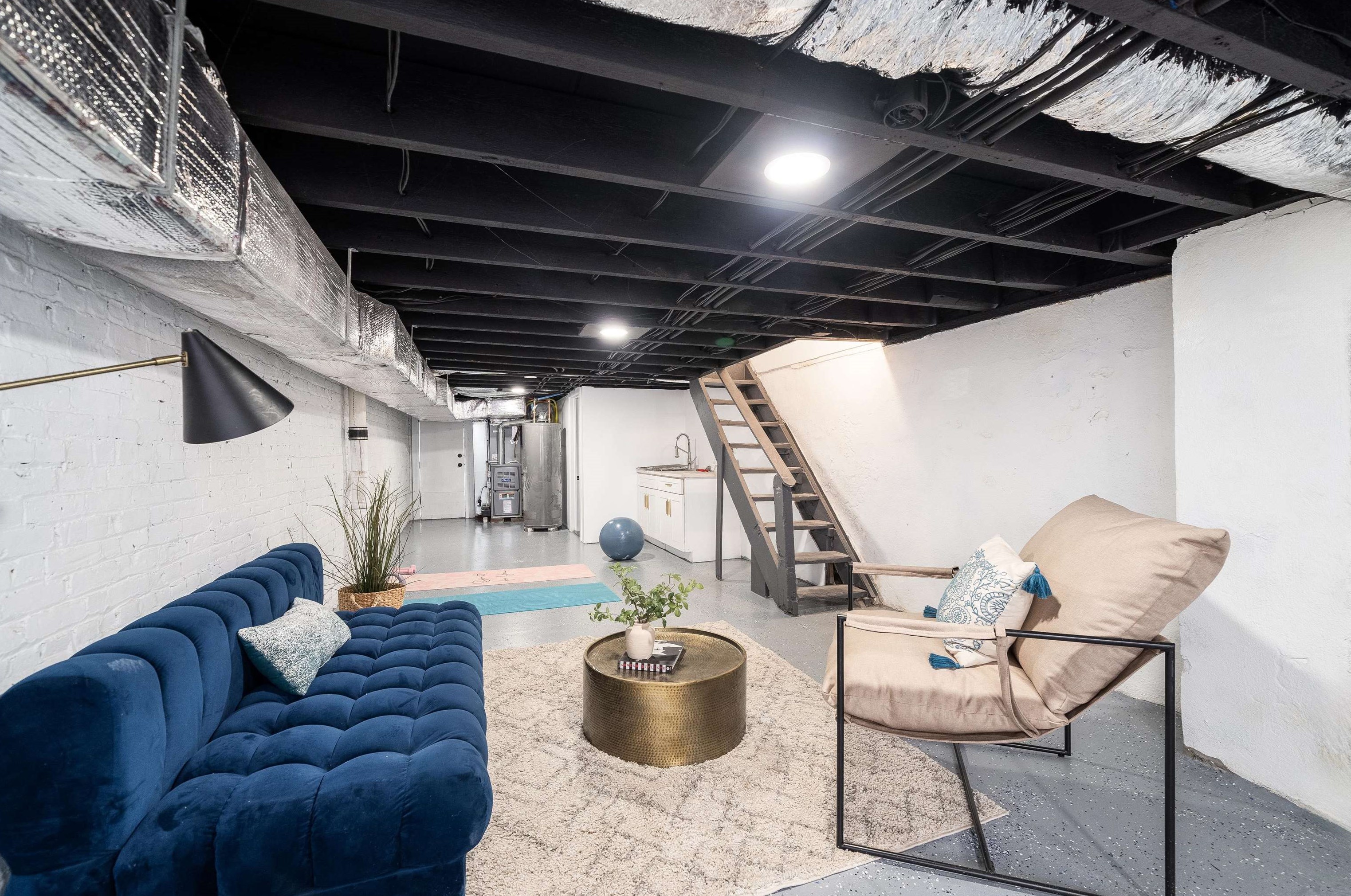 189 Claremont Ave, Jersey City NJ  07305-3623 exterior