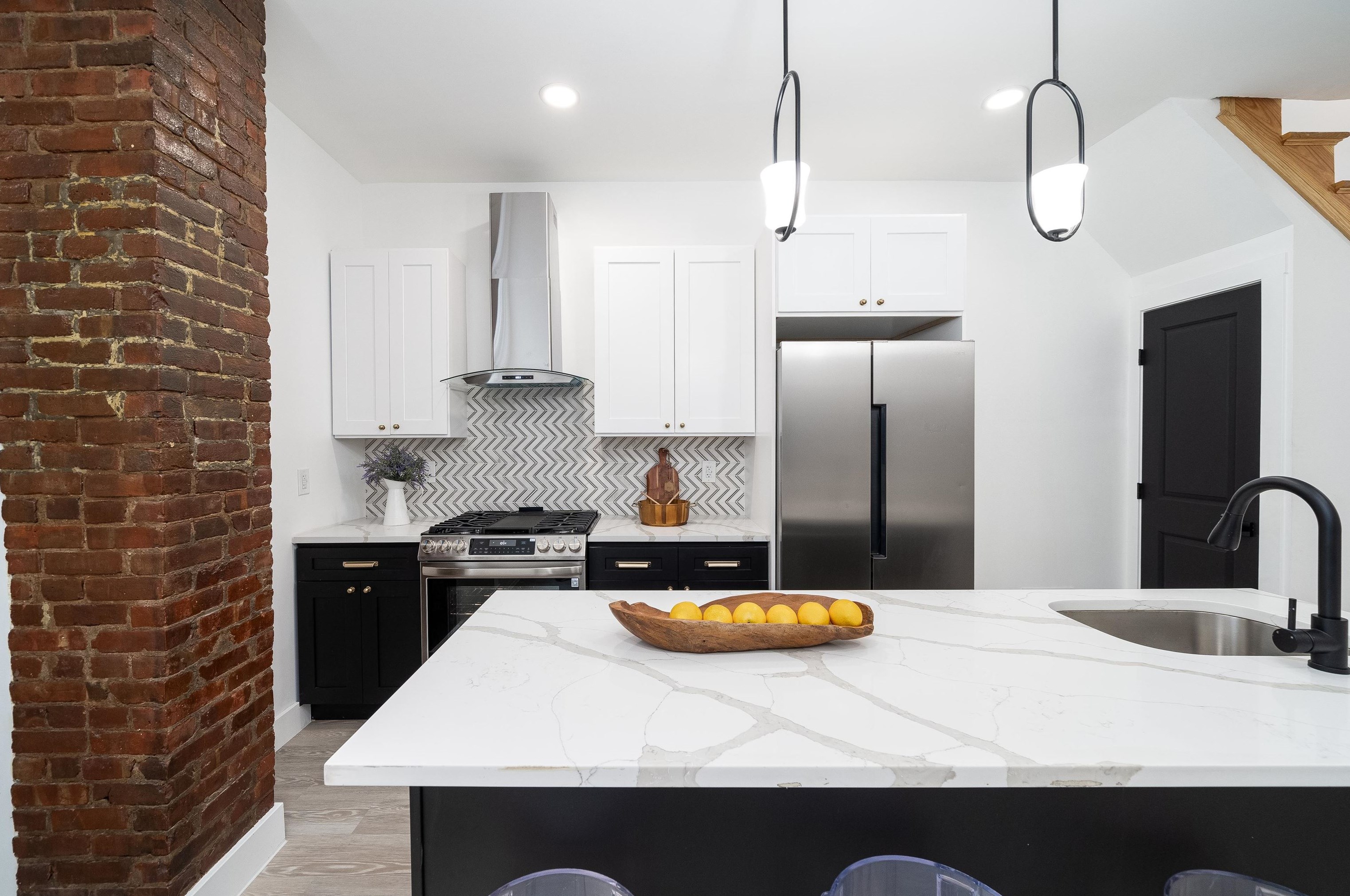 189 Claremont Ave, Jersey City NJ  07305-3623 exterior