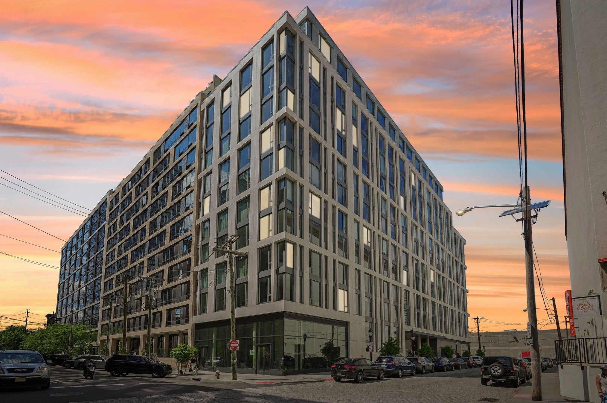 144 1st St, Jersey City NJ  07302-2921 exterior