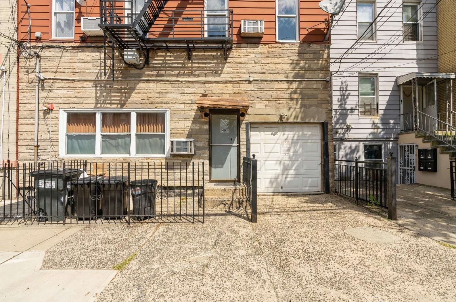 40 Beacon Ave, Jersey City, NJ 07306-1556