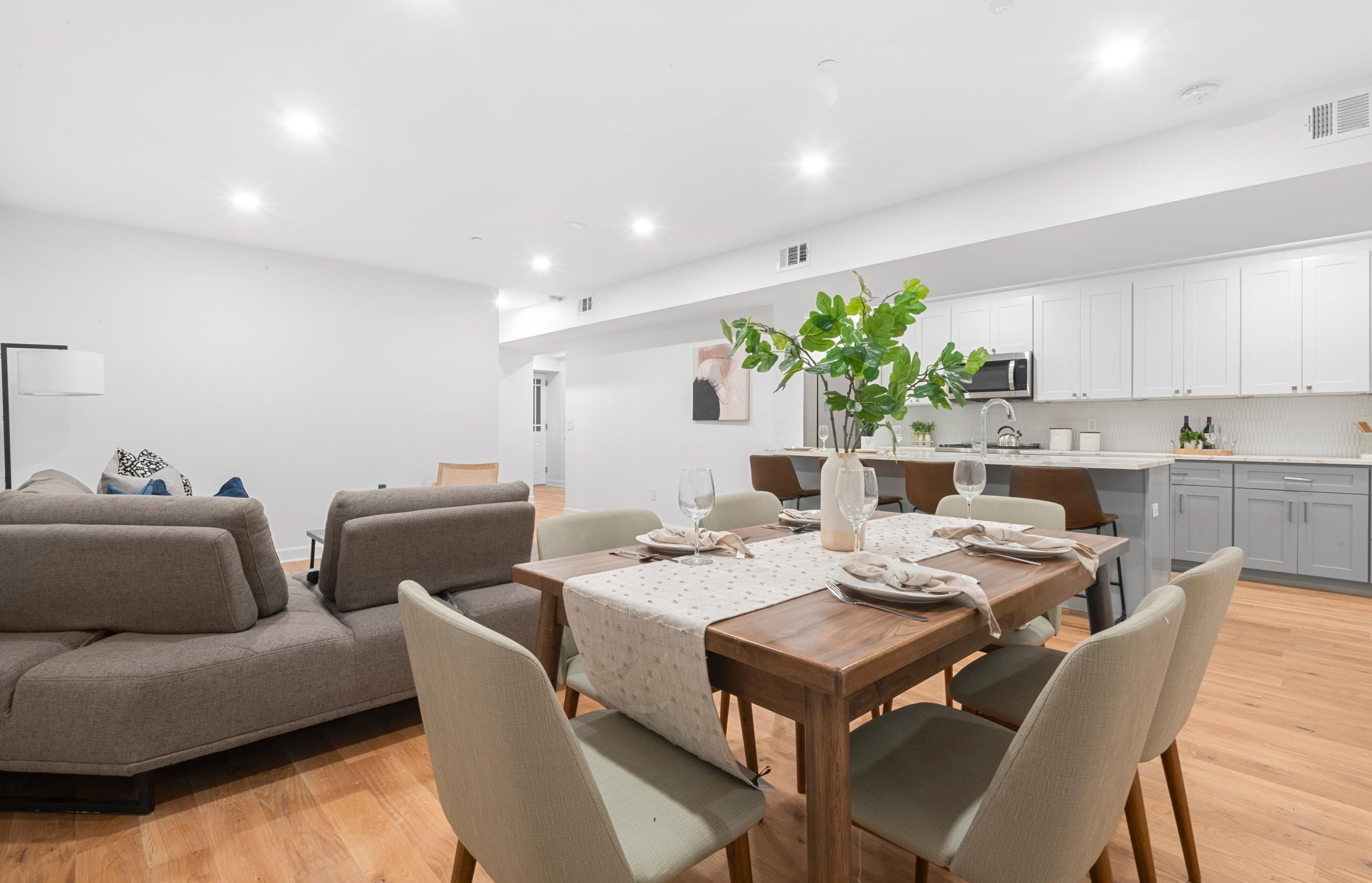 287 York St, Jersey City, NJ 07302-4016