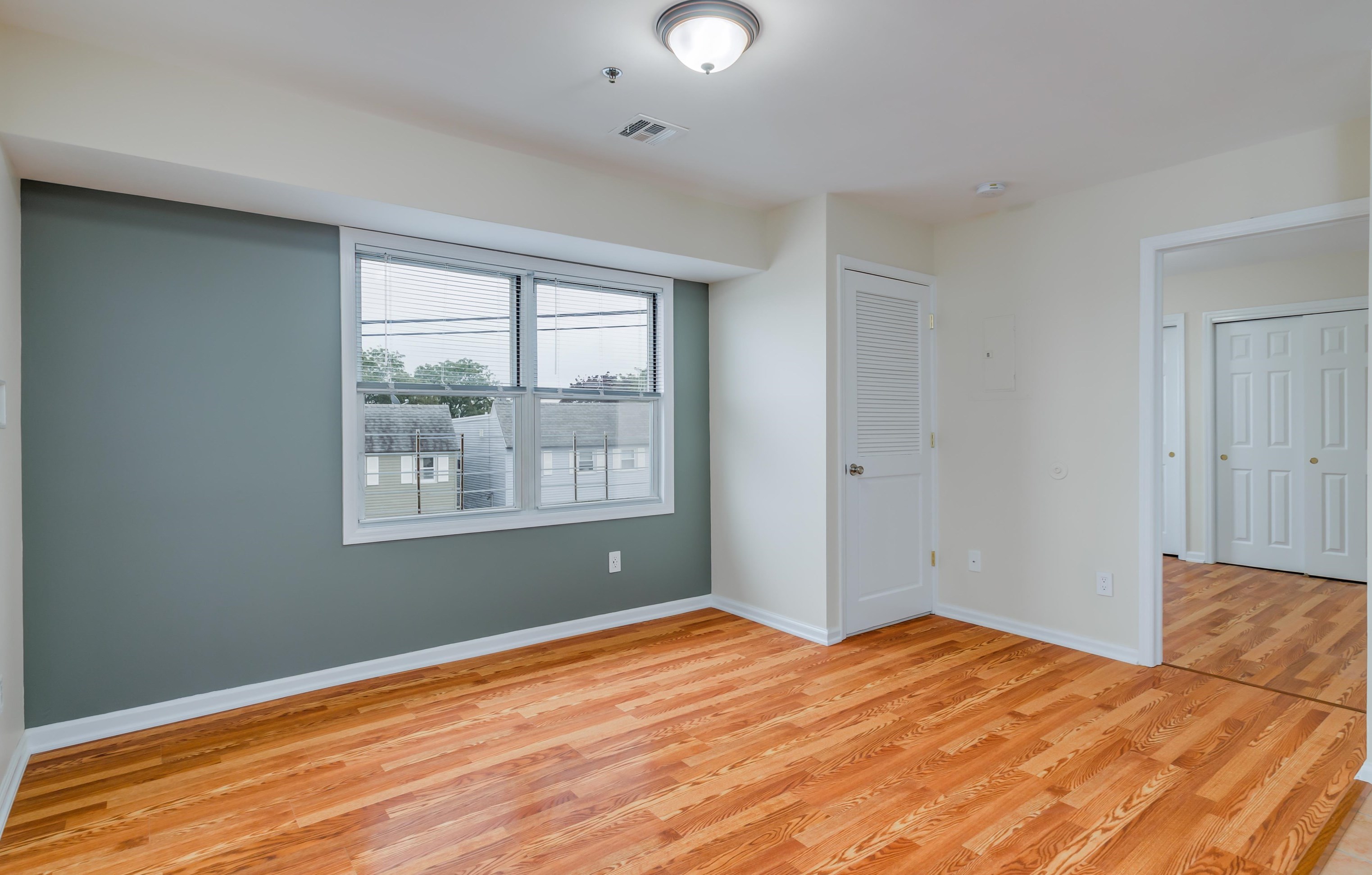 15 Isabella Ave #3l, Bayonne, NJ 07002