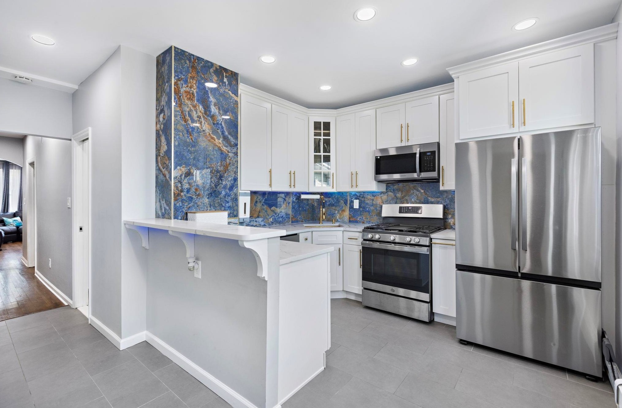 98 Bergen Ave #one, Jersey City, NJ 07302