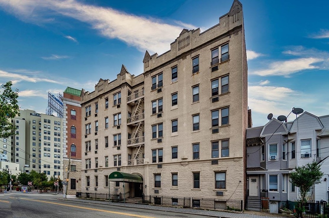 151 Sip Ave, Jersey City NJ  07306-5532 exterior