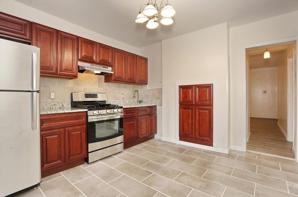 23 Ravine Ave, Jersey City, NJ 07307