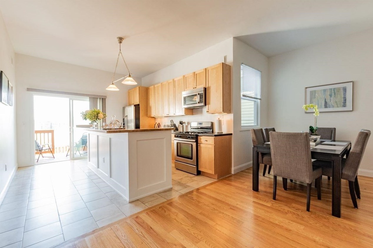 128 Ogden Ave, Jersey City, NJ 07307-1310