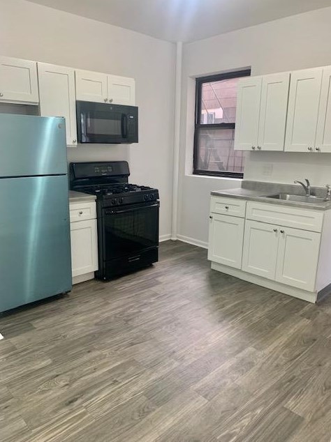 84 W 25th St #a1, Bayonne, NJ 07002