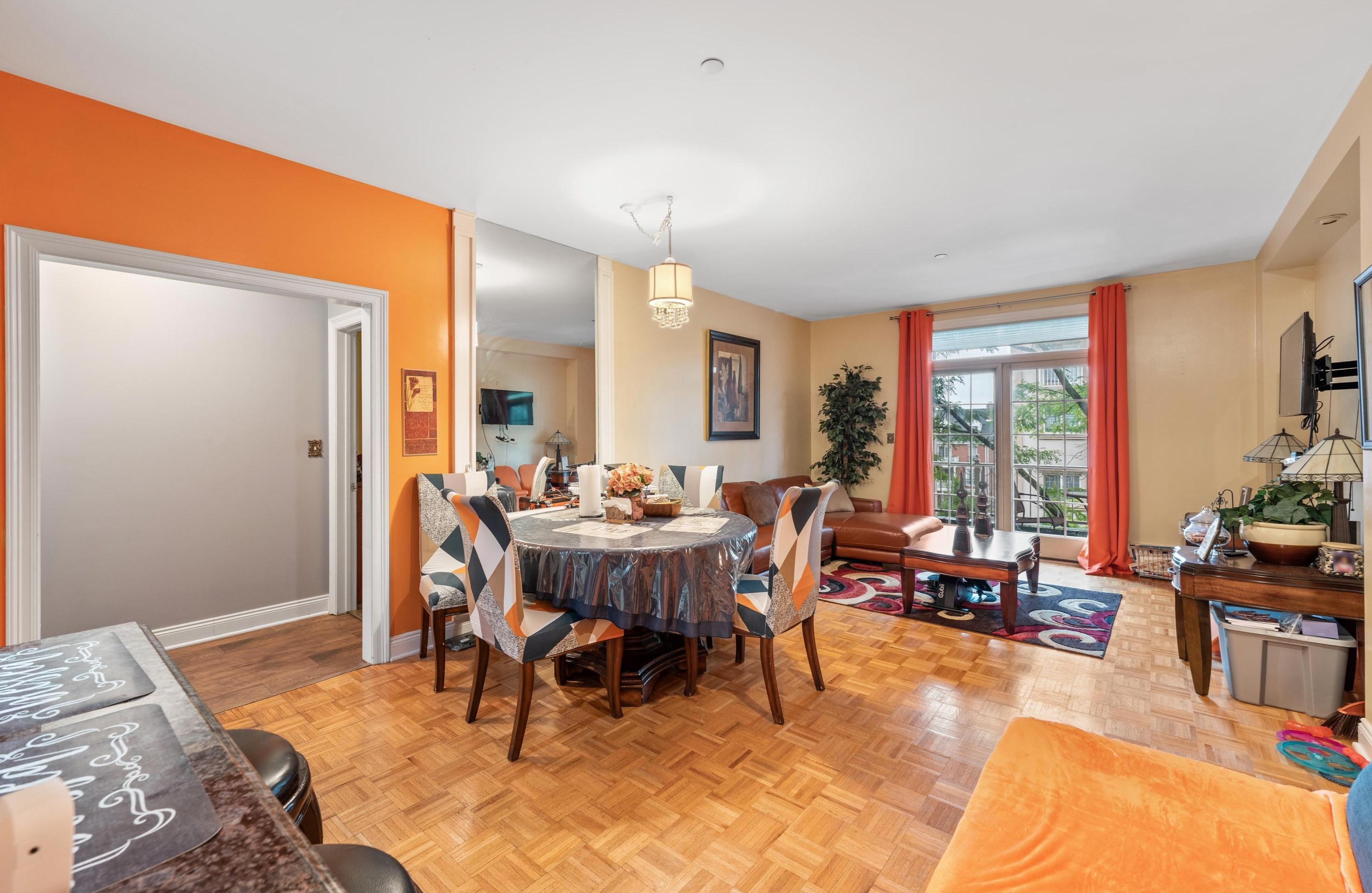 208 Shearwater Ct, Jersey City, NJ 07305-5427