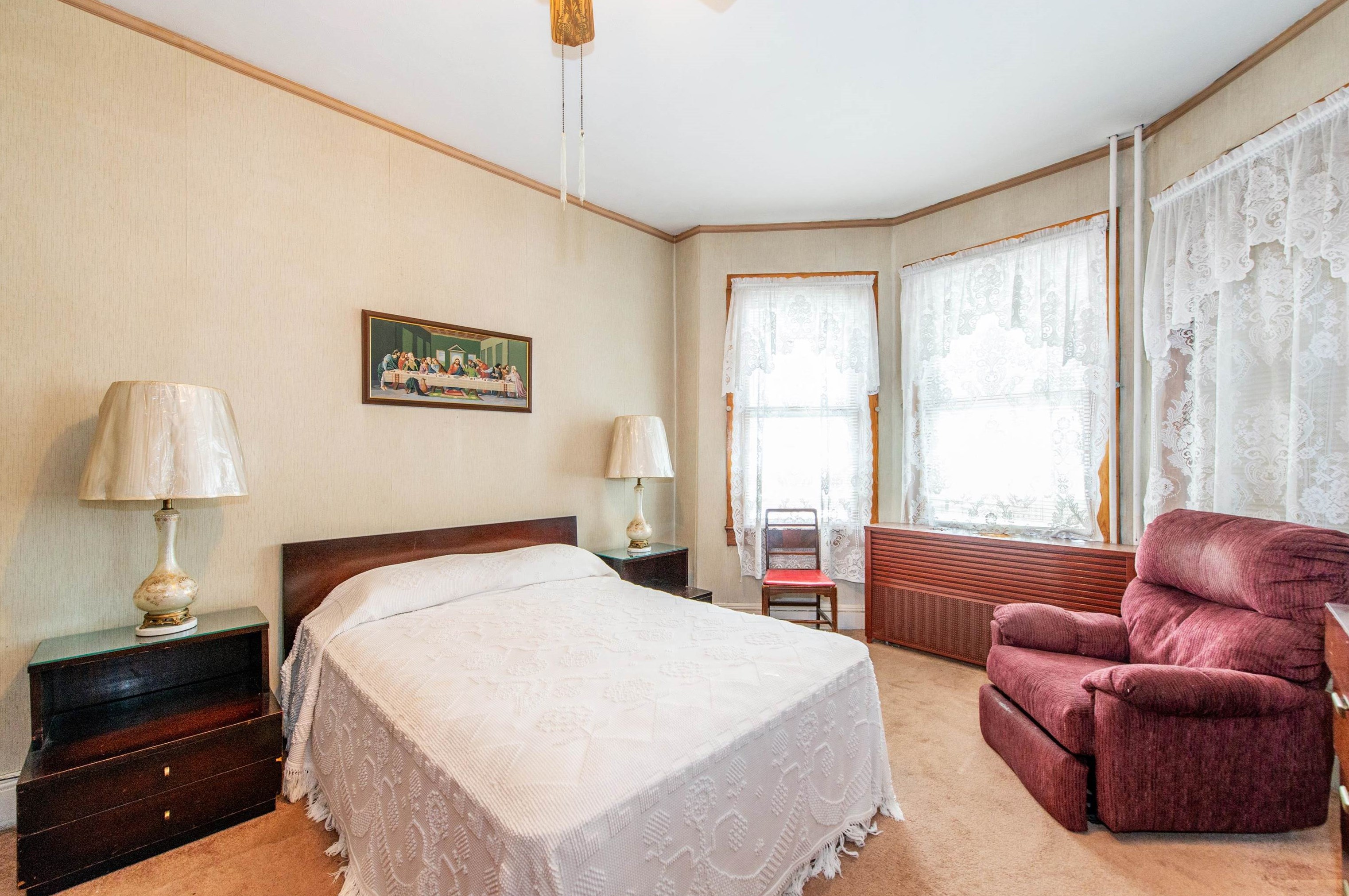 858 Side Ave, Jersey City NJ  07306-6514 exterior