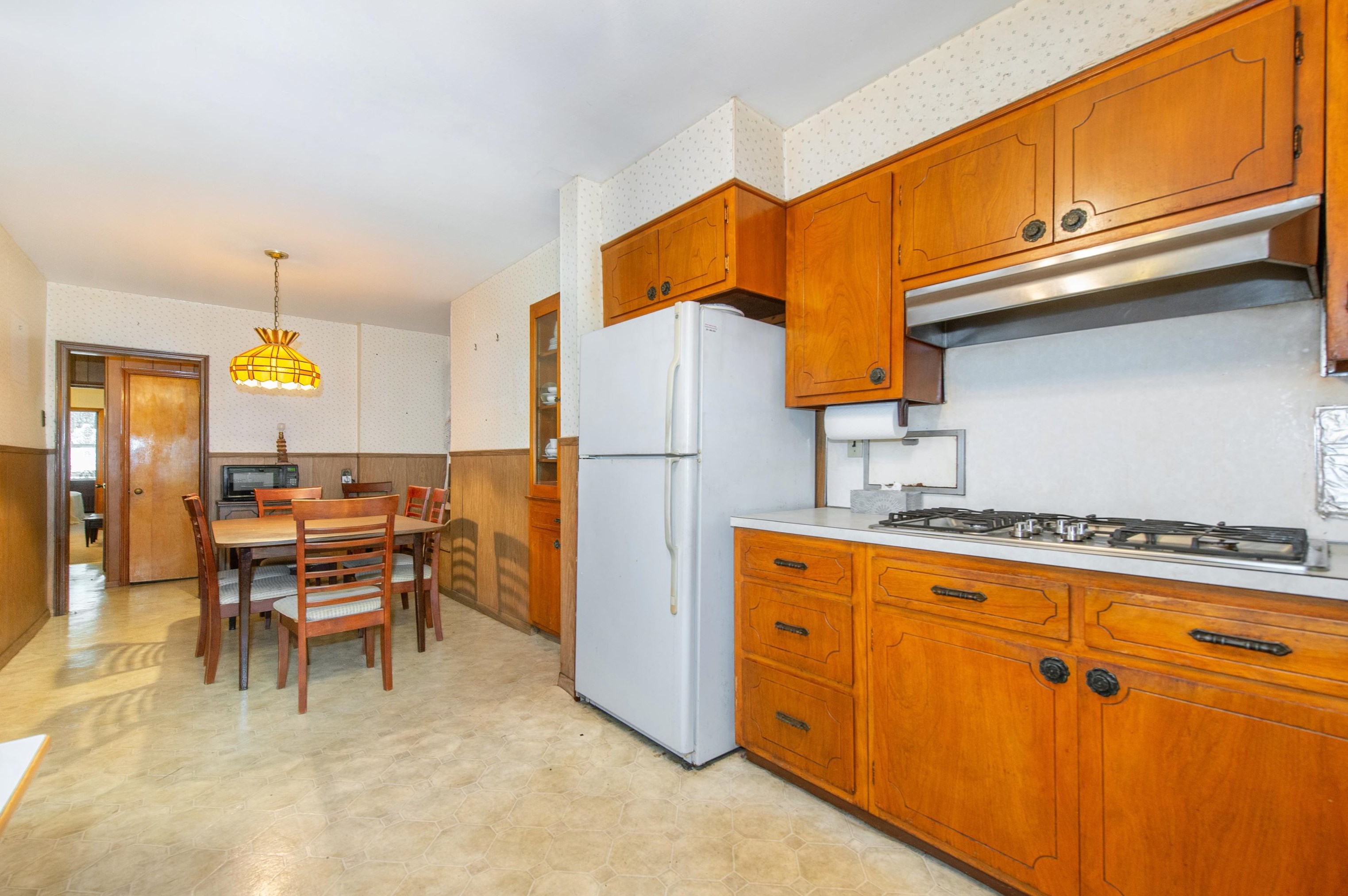 858 Side Ave, Jersey City, NJ 07306-6514